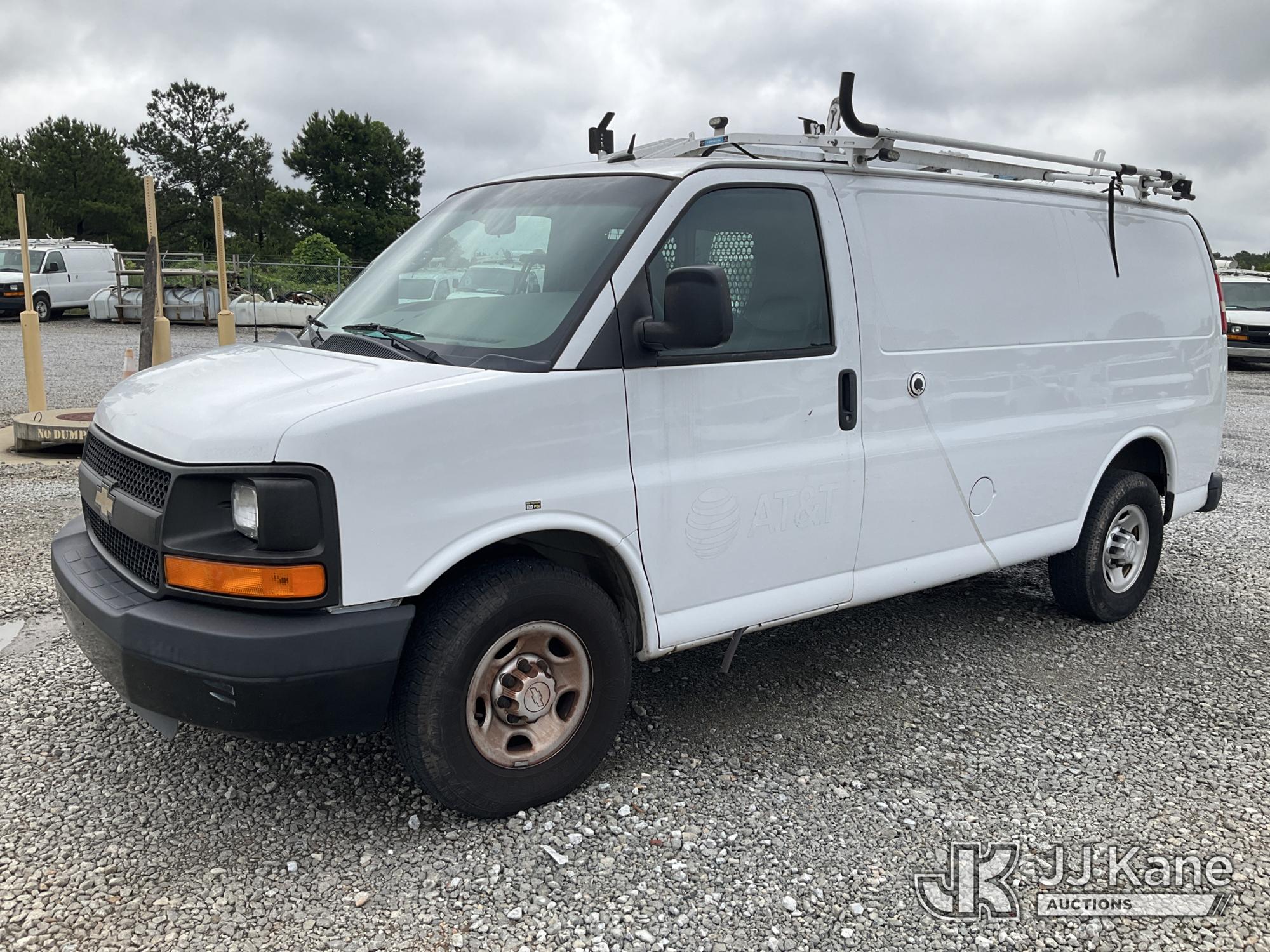 Photo of a 2015 Chevrolet Express G2500