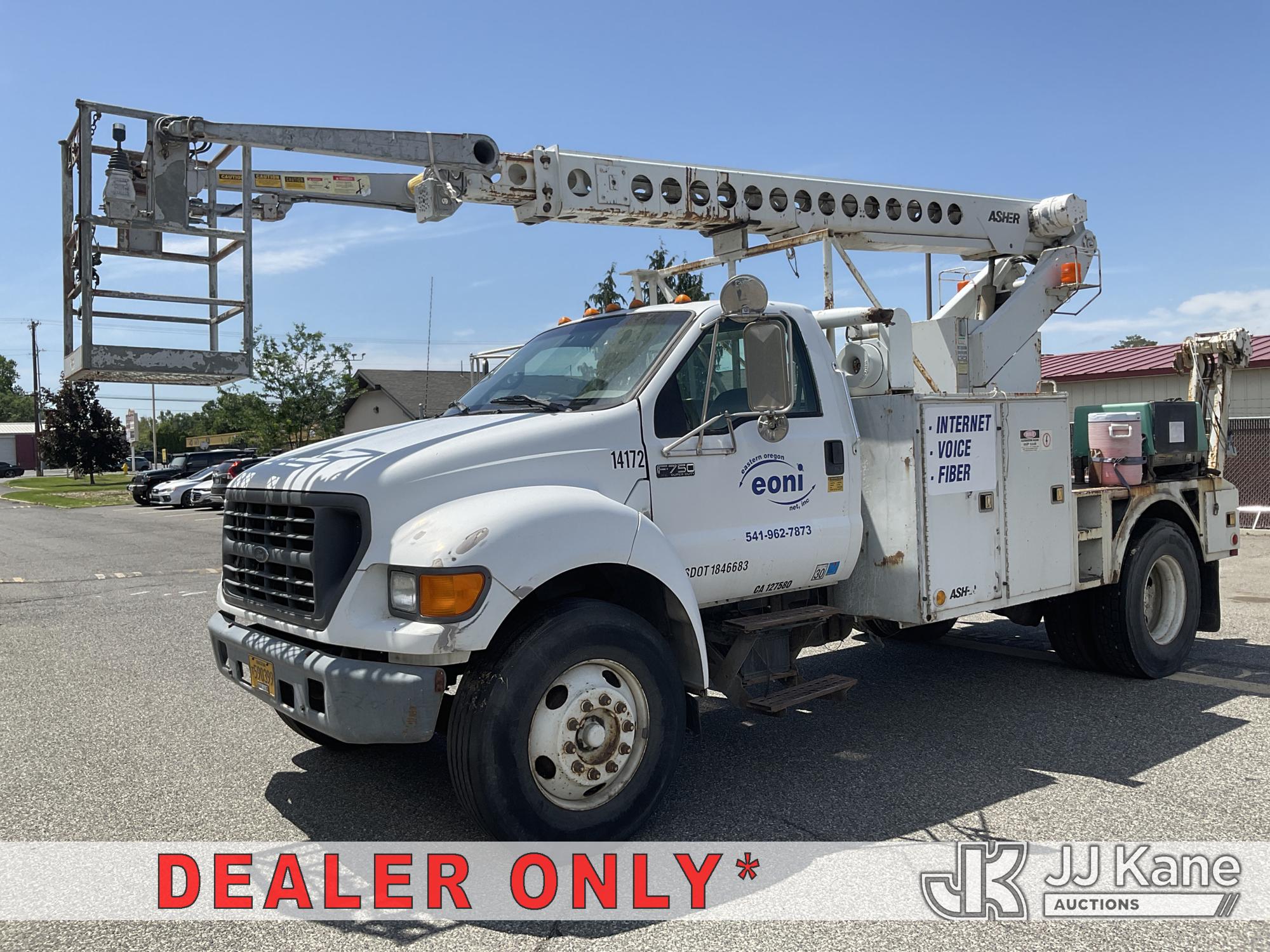 2000 Ford F-750