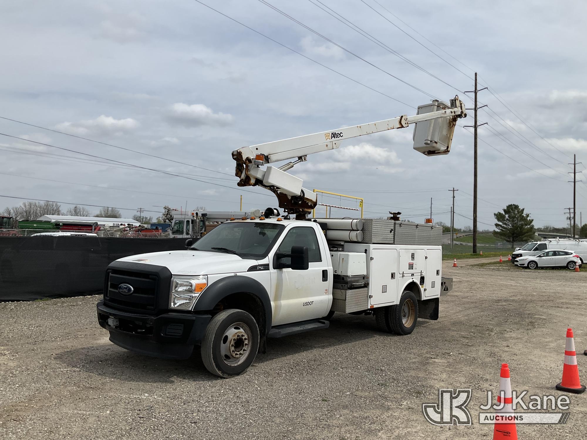 Photo of a 2012 Ford F450 2WD