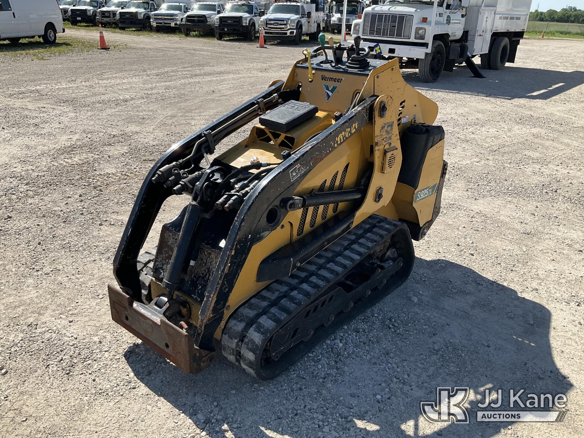 Photo of a 2021 Vermeer S925TX