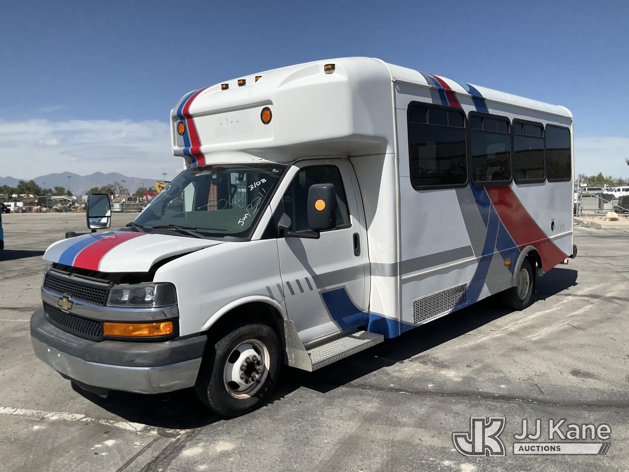 Photo of a 2013 Chevrolet Express G4500