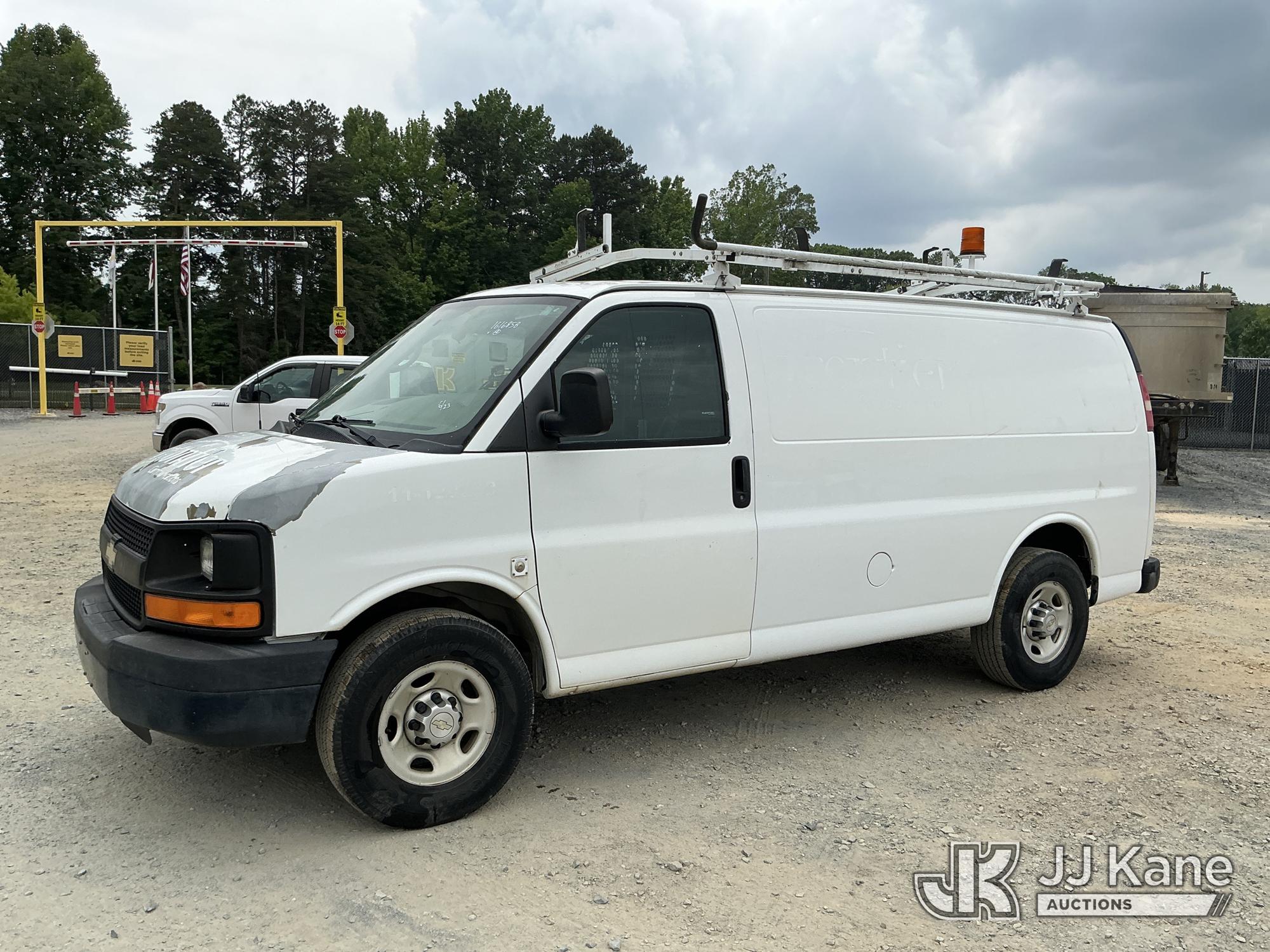 Photo of a 2012 Chevrolet Express G2500