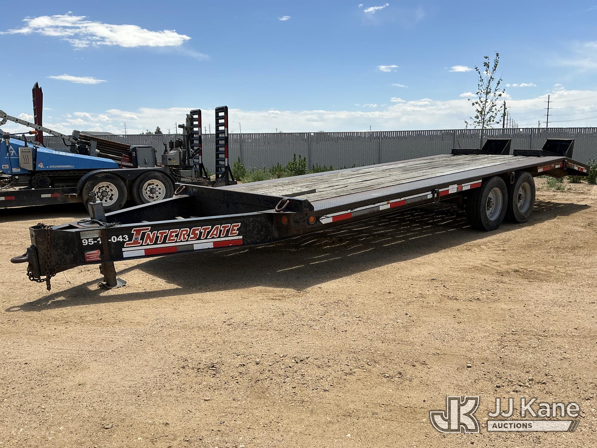 Photo of a 2014 Interstate 16BST