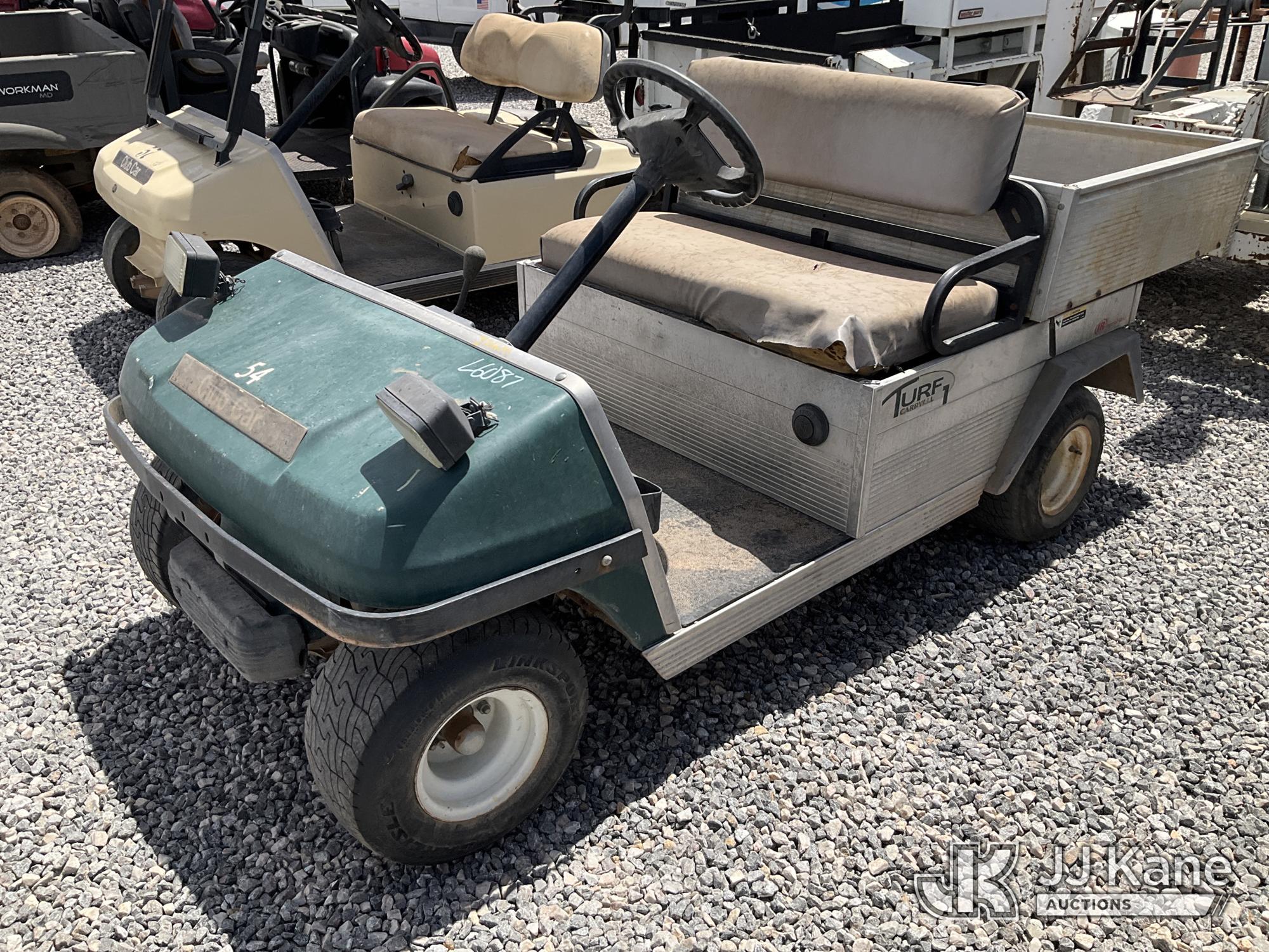 2004 CLUB CAR Golf Cart