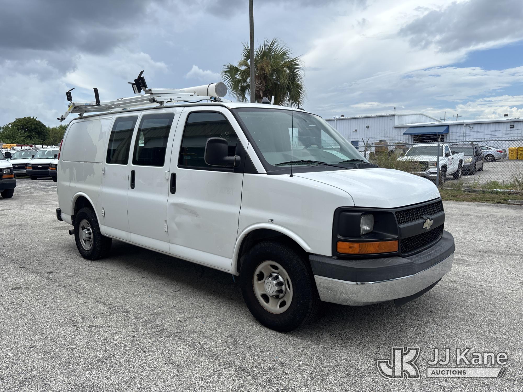 2014 Chevrolet EXPRESS G2500