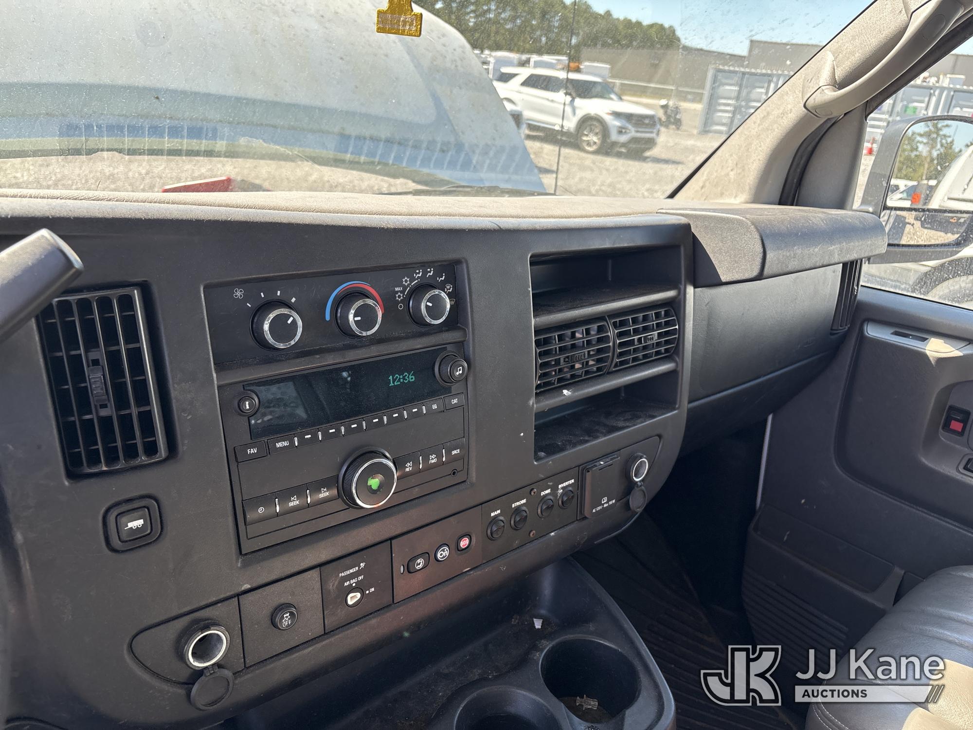 2015 Chevrolet Express G2500