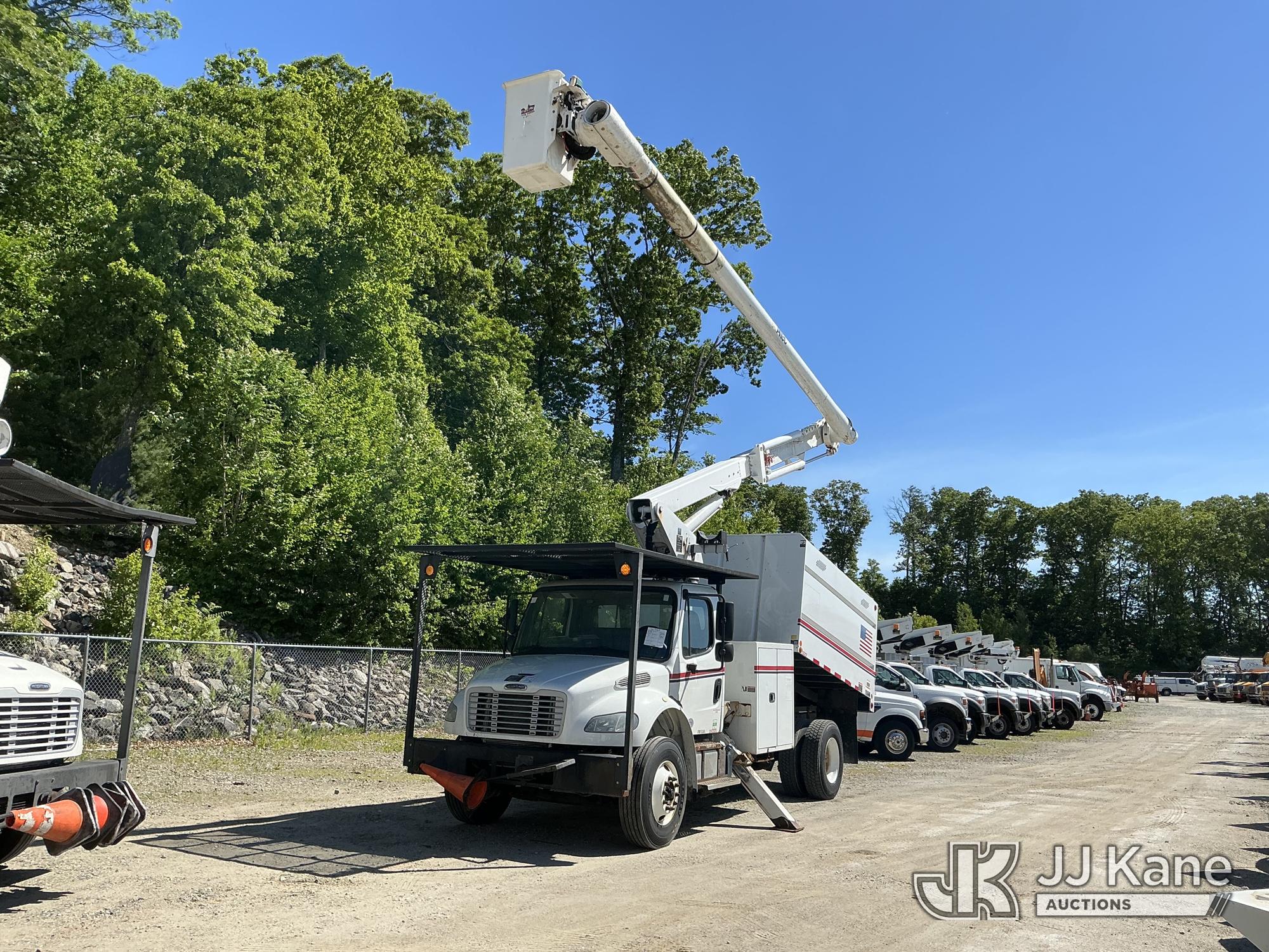 Photo of a 2016 Freightliner M2 106