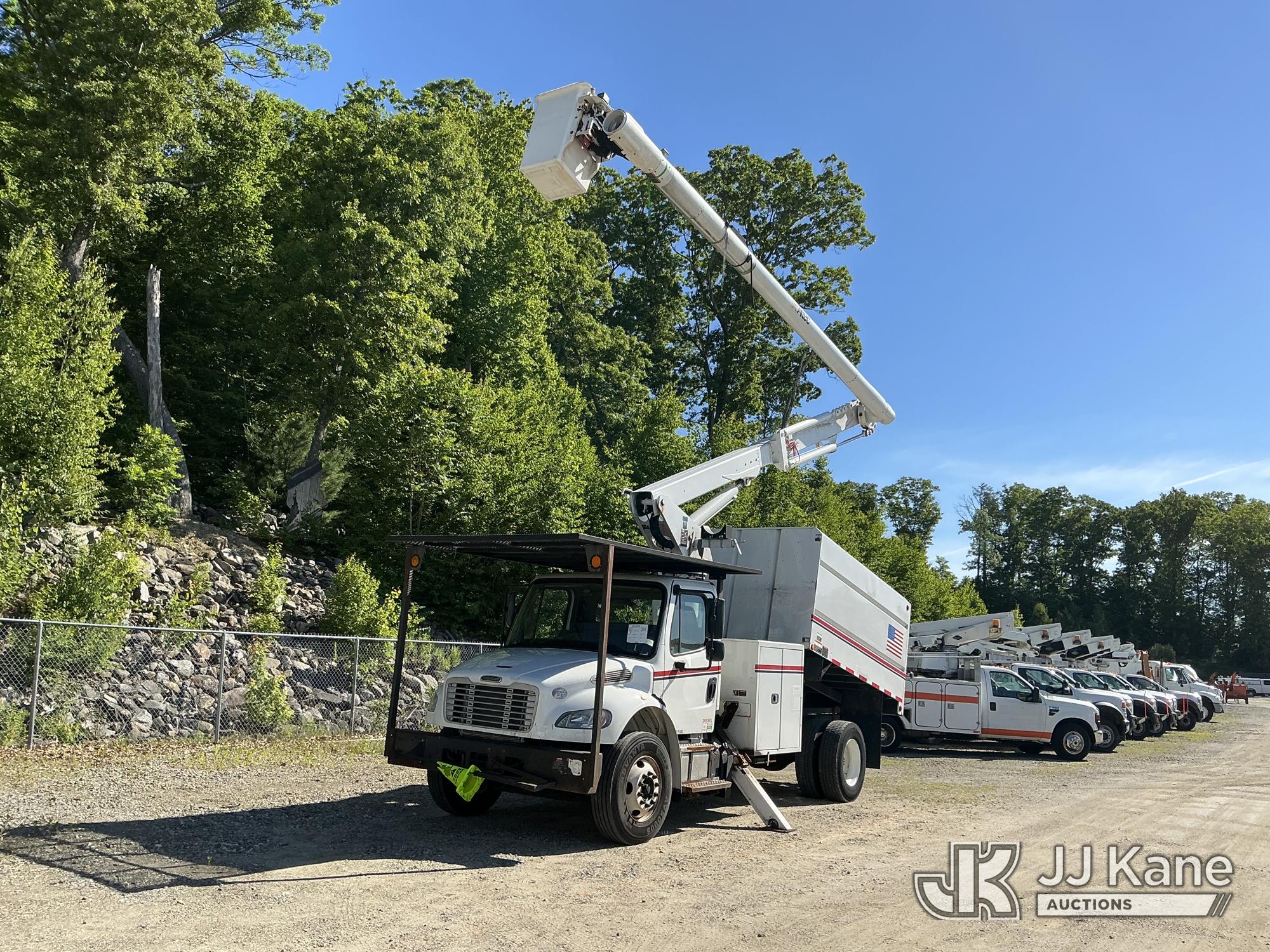 Photo of a 2018 Freightliner M2 106