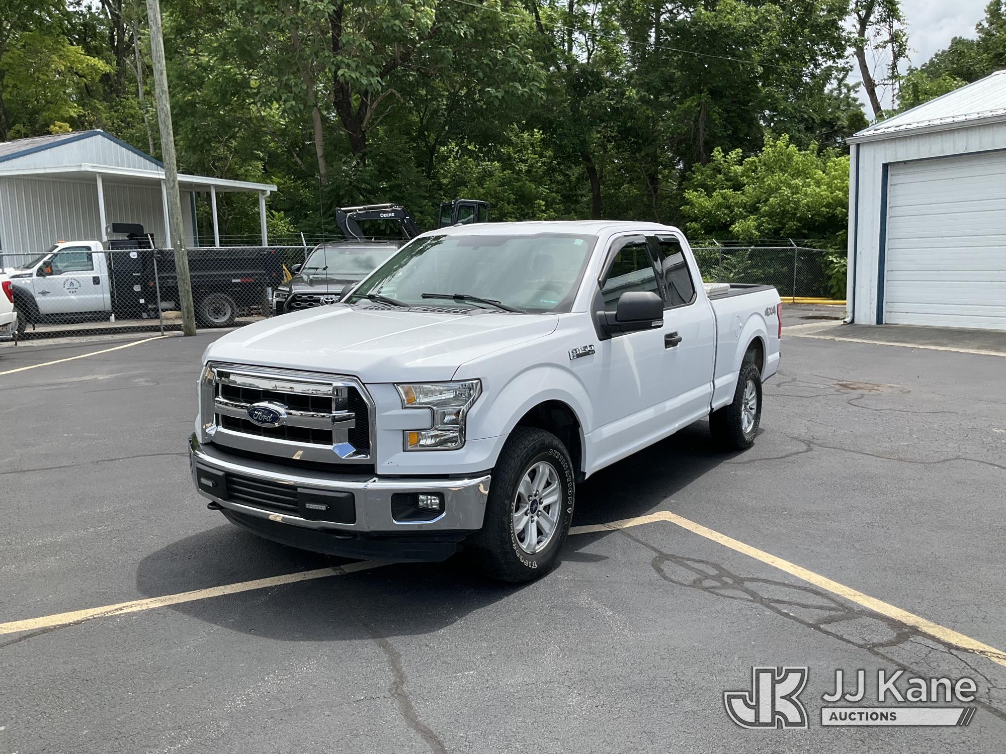 Photo of a 2015 Ford F150 4x4