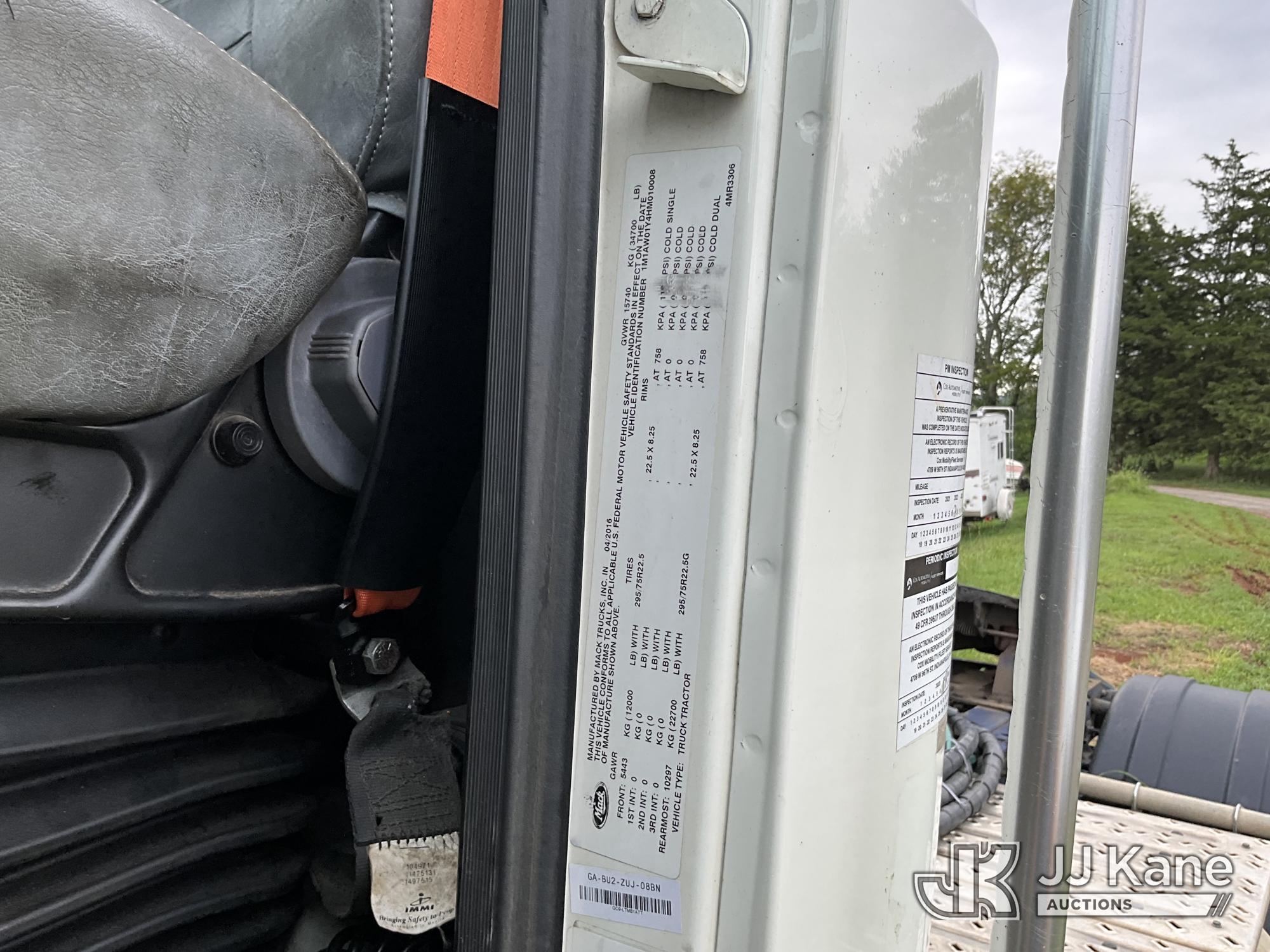 2017 Mack CXU612