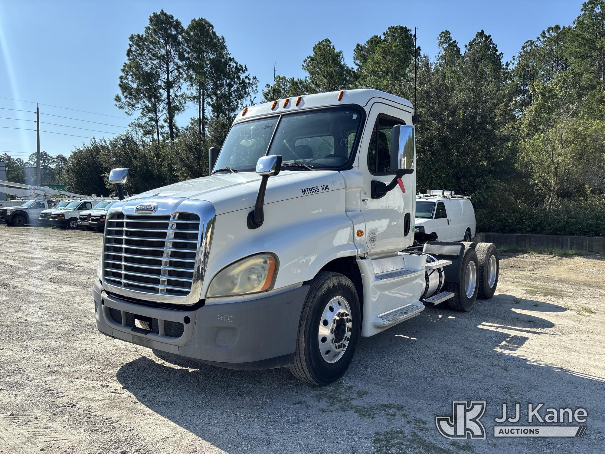 2016 Freightliner Cascadia 125
