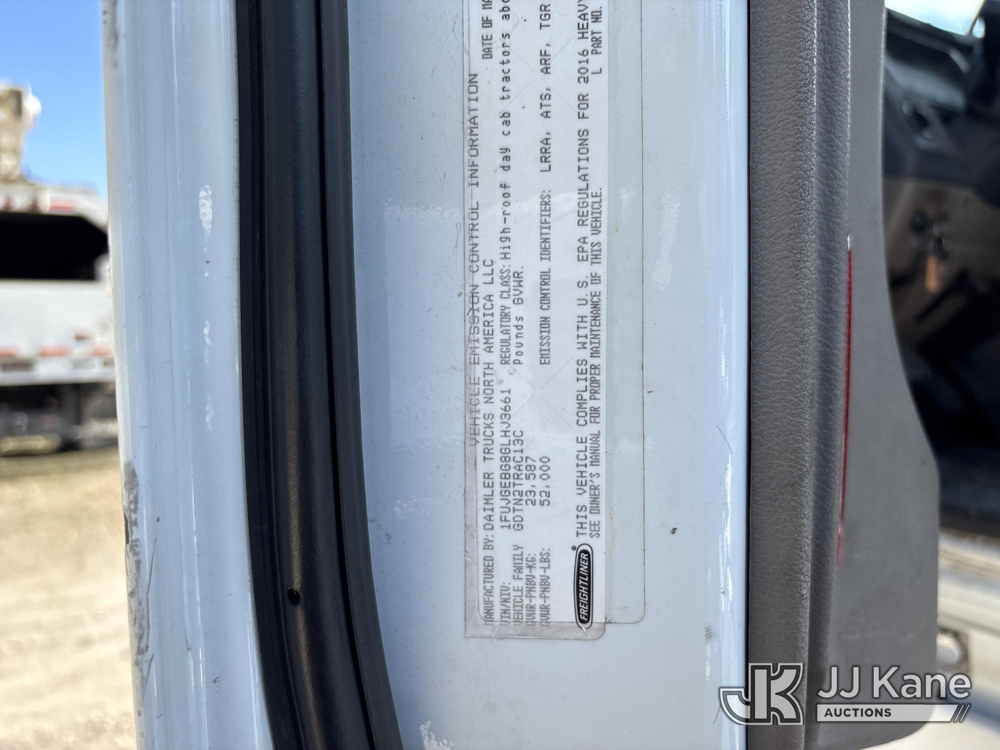 2016 Freightliner Cascadia 125