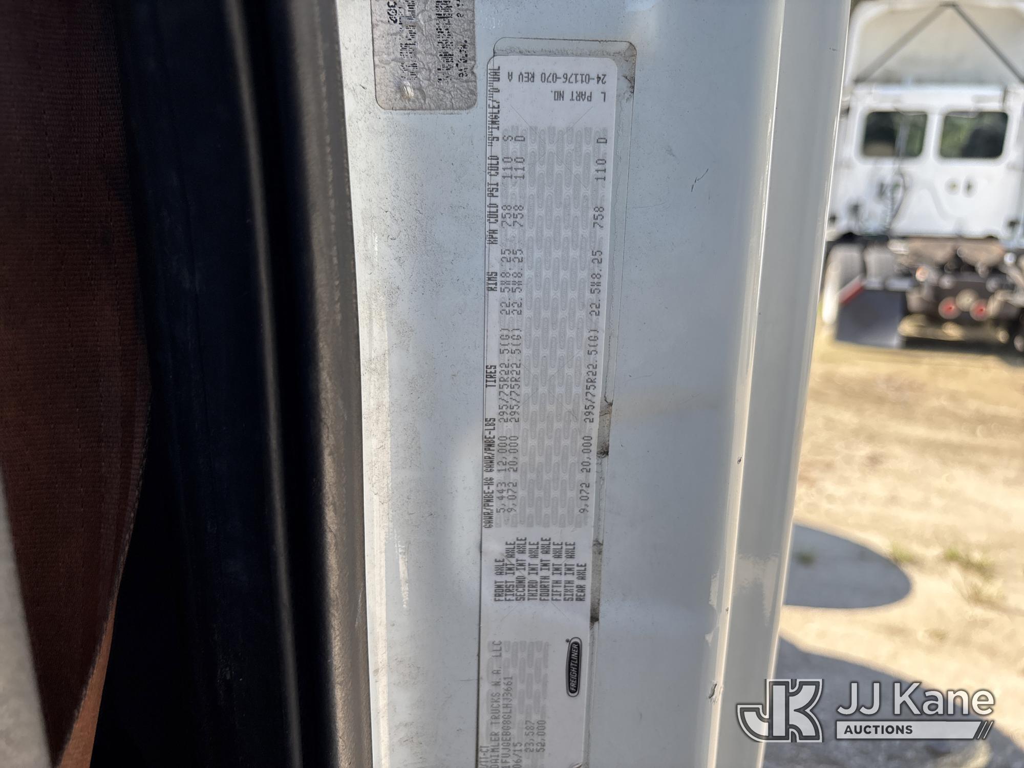 2016 Freightliner Cascadia 125