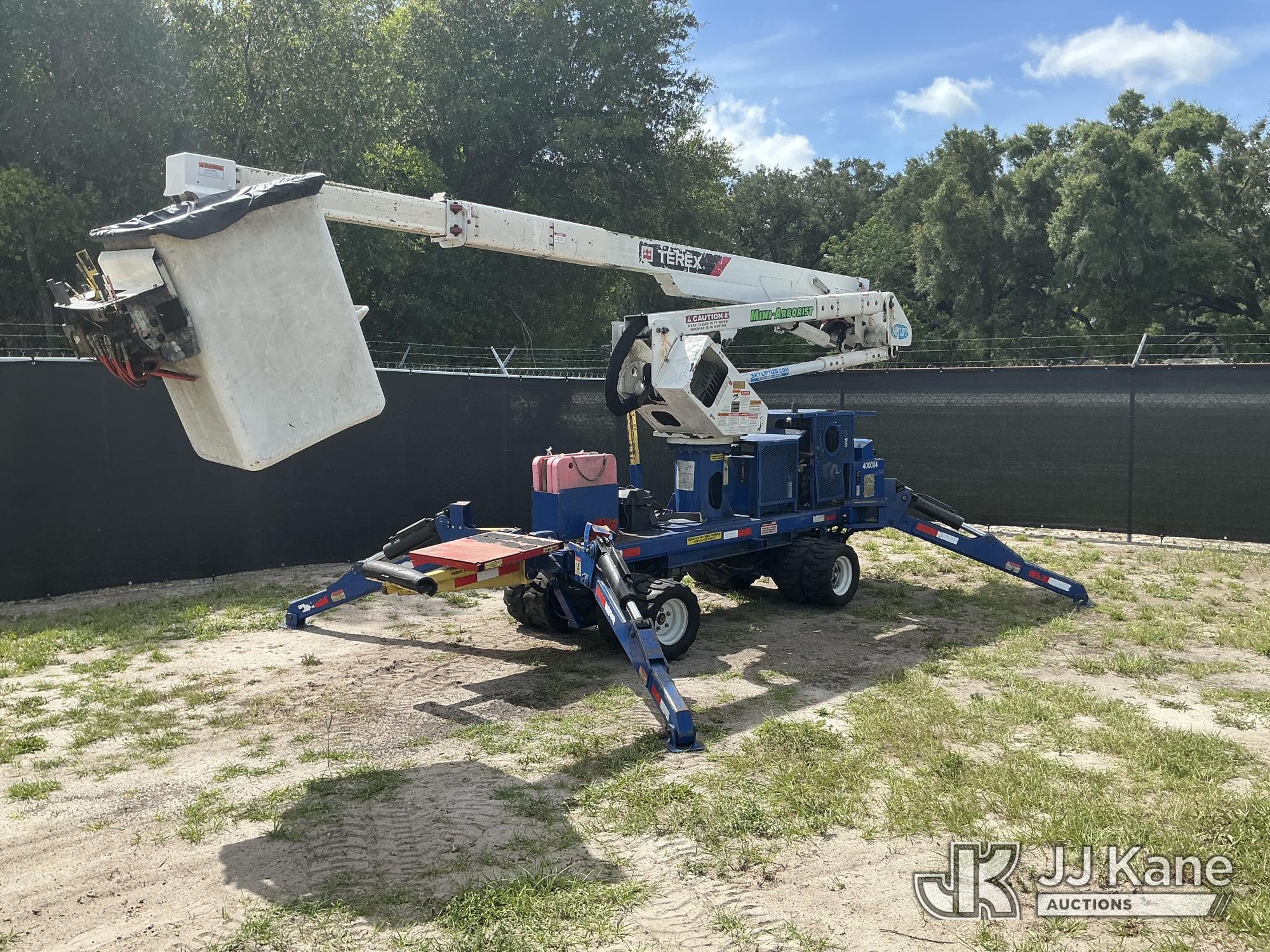 Photo of a 2019 Skylift Mini Arborist Super 53