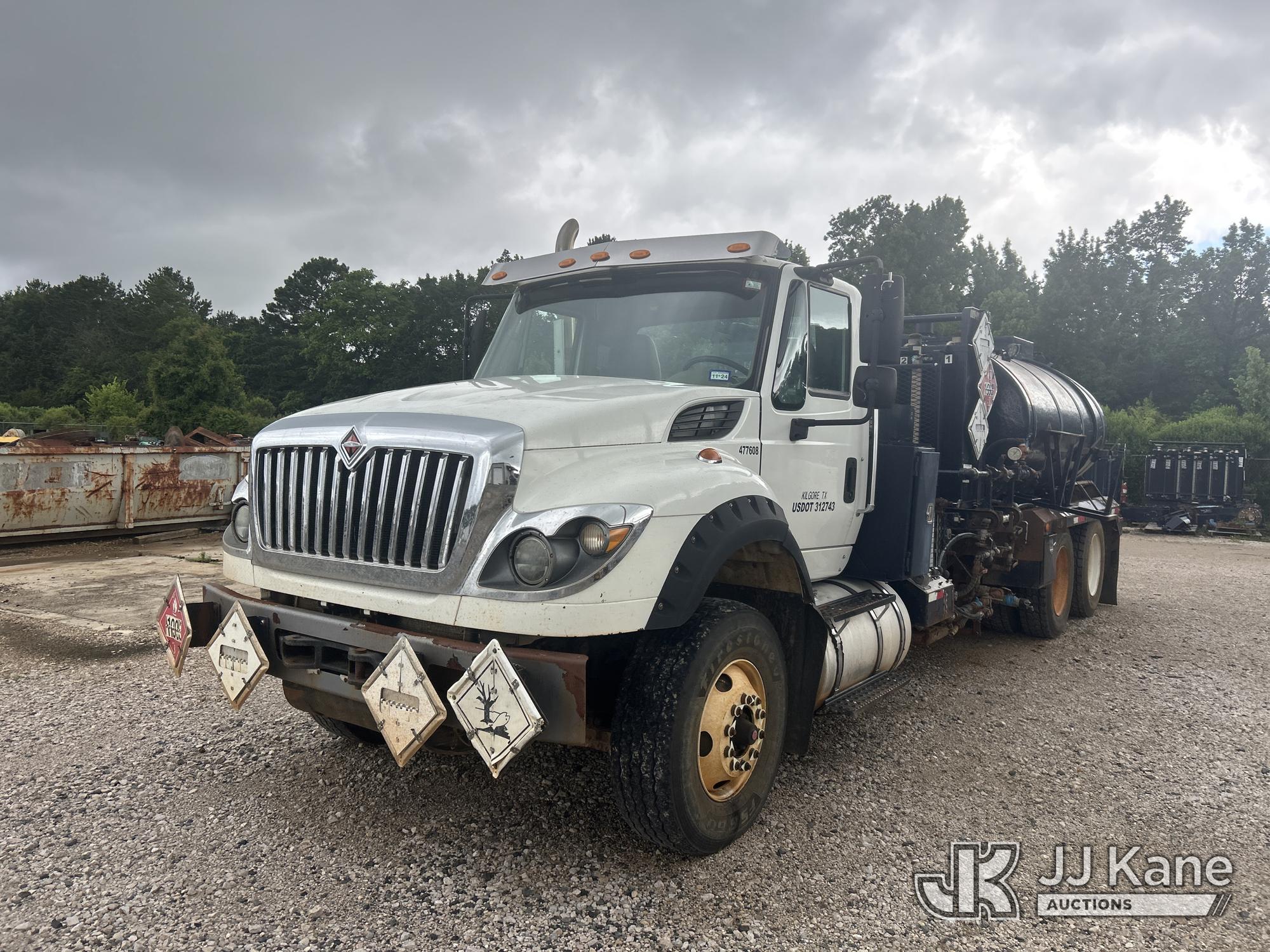 Photo of a 2015 International WorkStar 7600