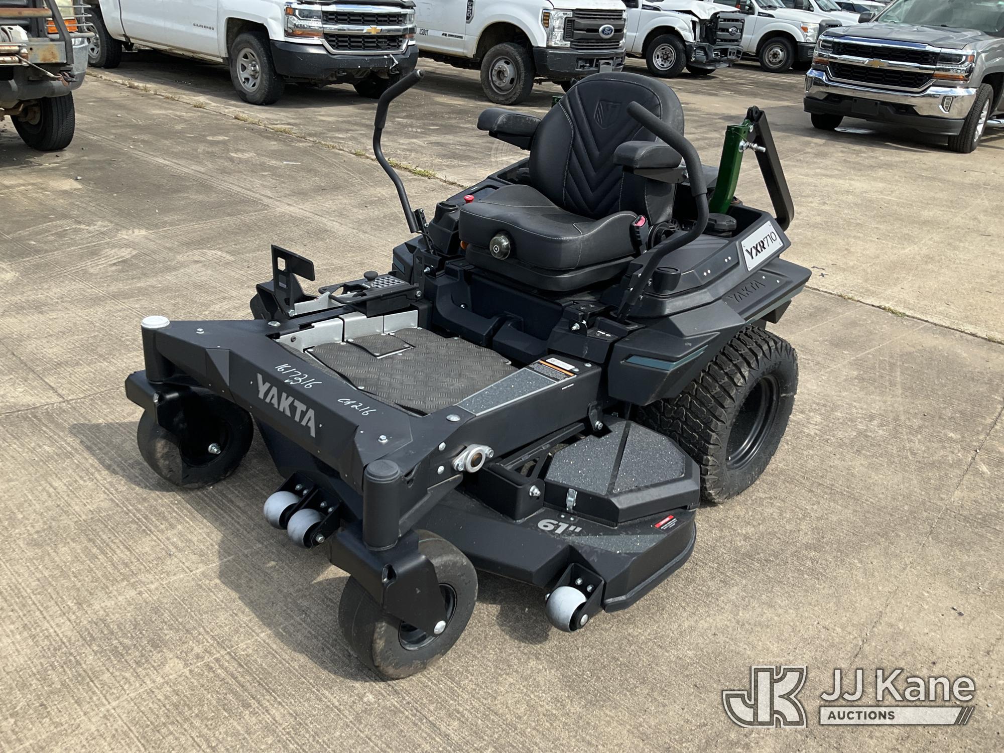 Yakta YXR710 Zero Turn Riding Mower