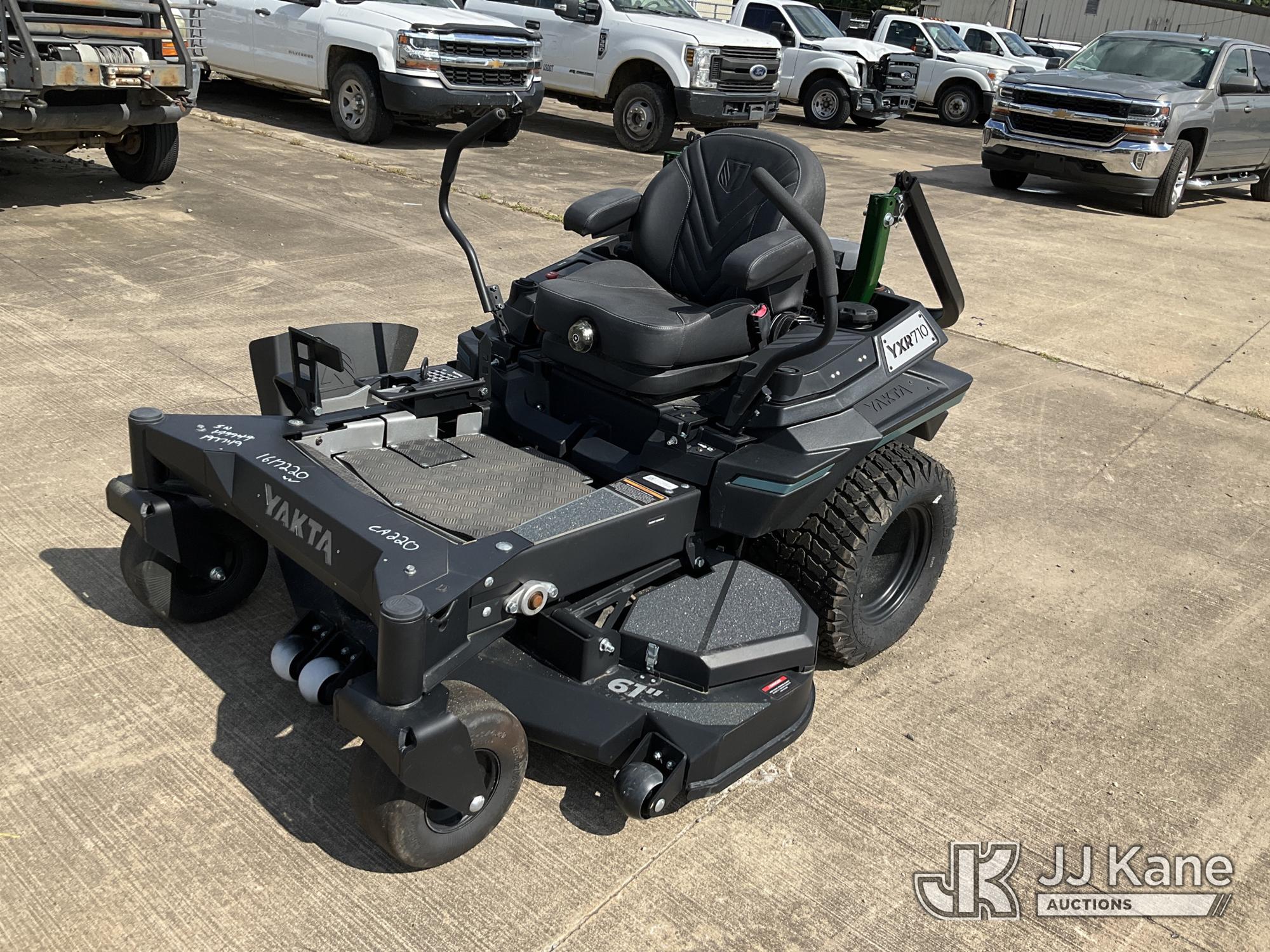 Yakta YXR710 Zero Turn Riding Mower