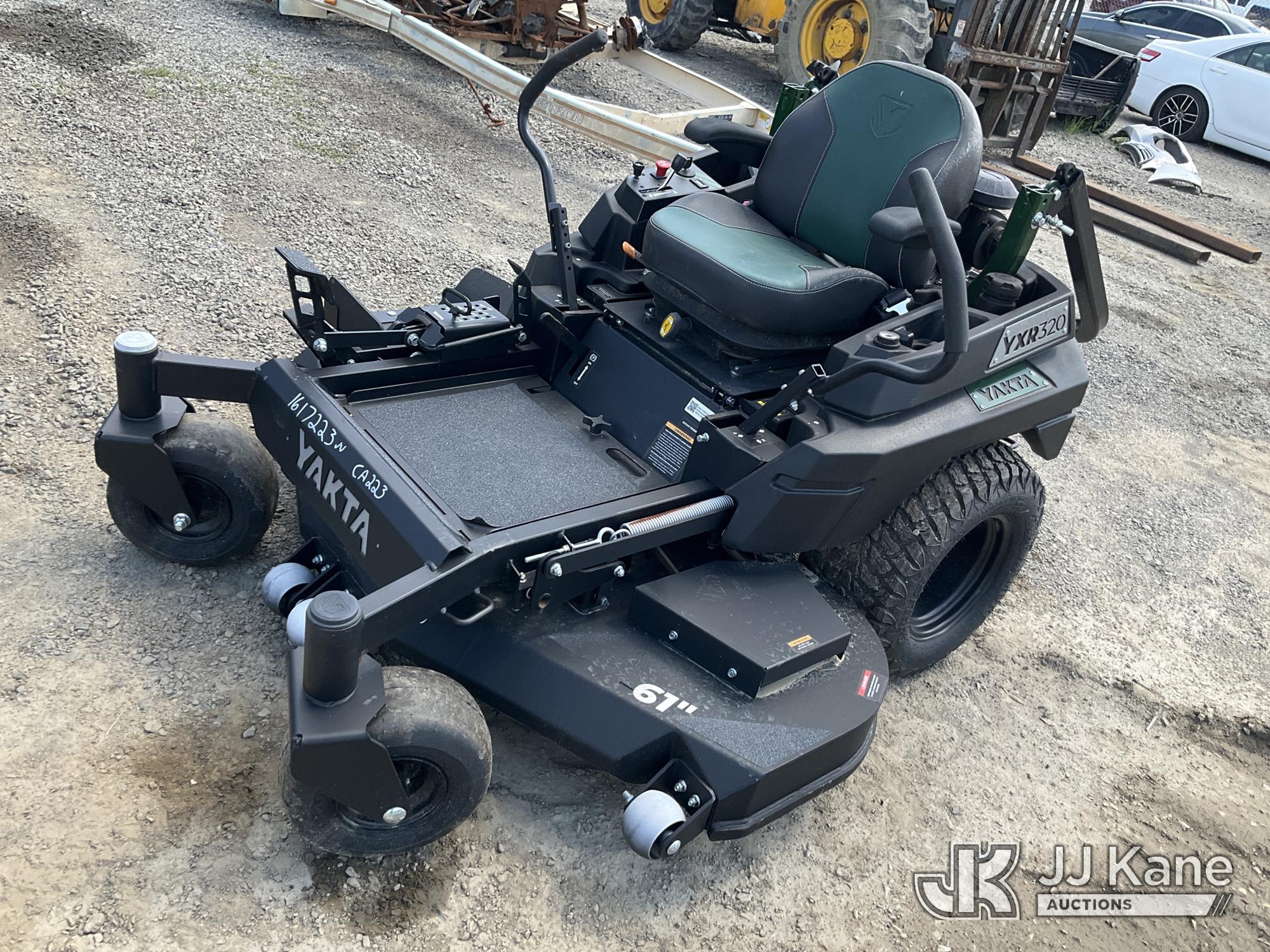 Yakta YXR320 Zero Turn Riding Mower