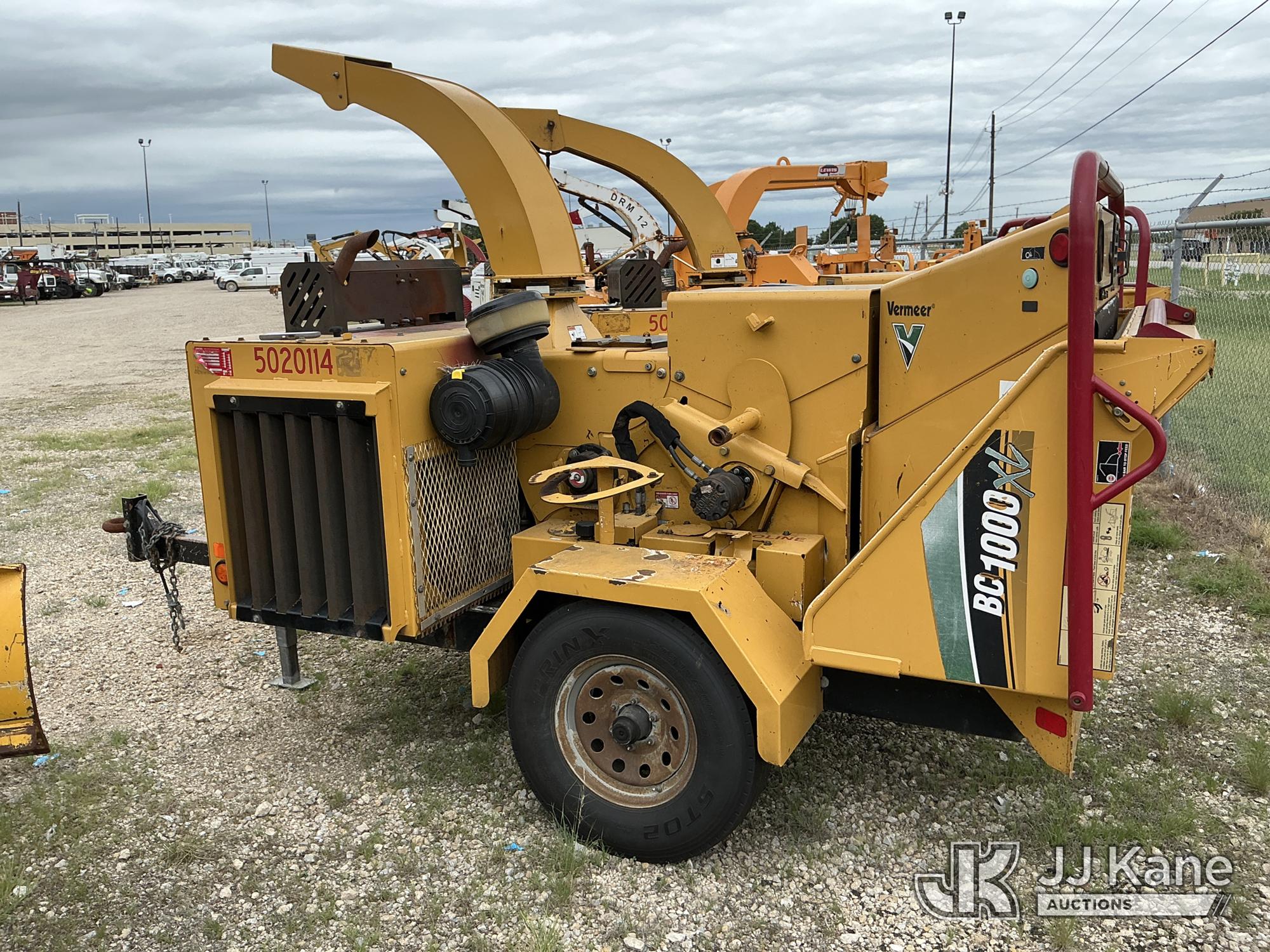 Photo of a 2017 Vermeer BC1000XL