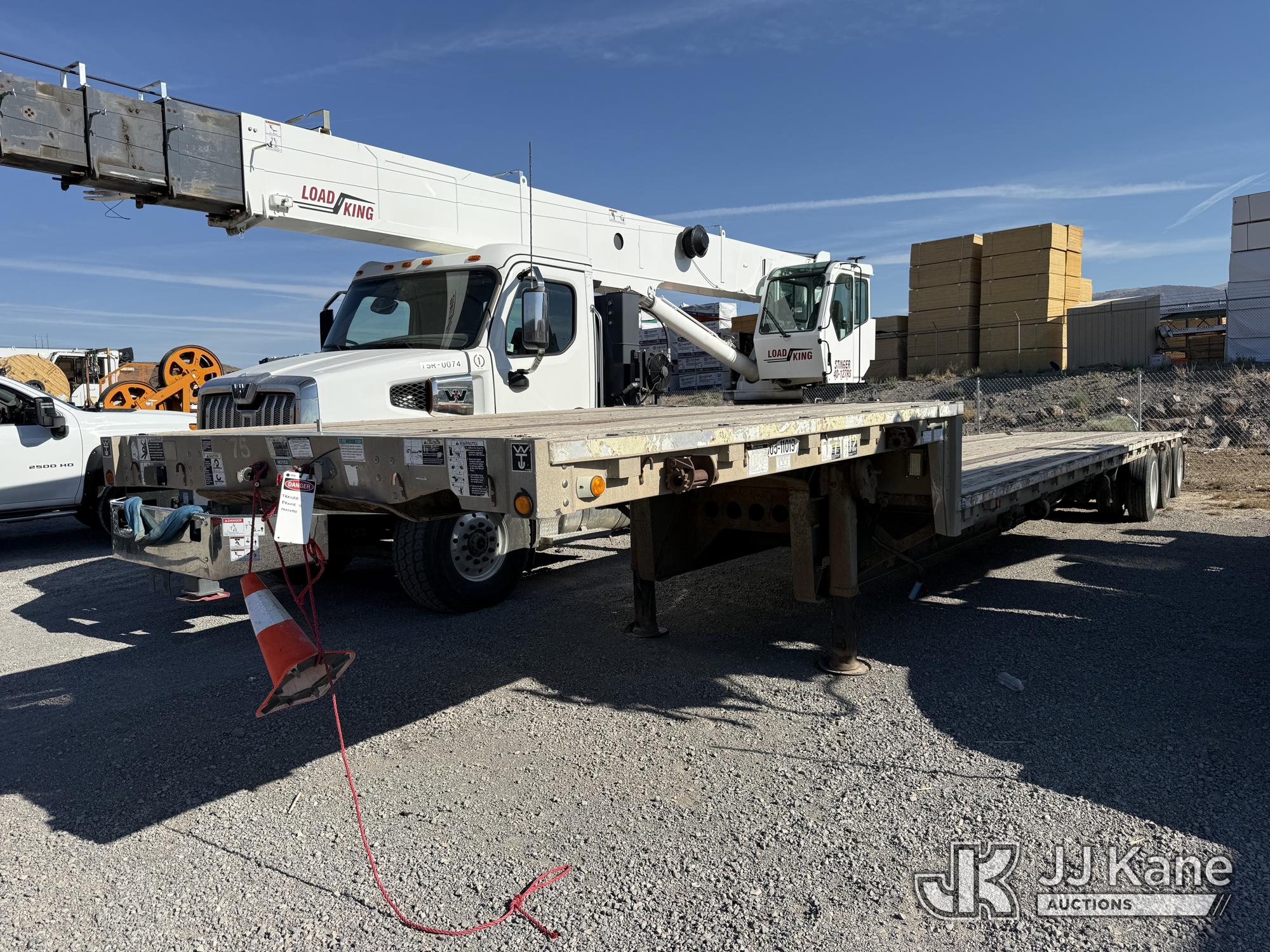 2001 Wilson Trailer Co Road Brute Drop-Deck Flatbed Trailer, 75ft Trailer