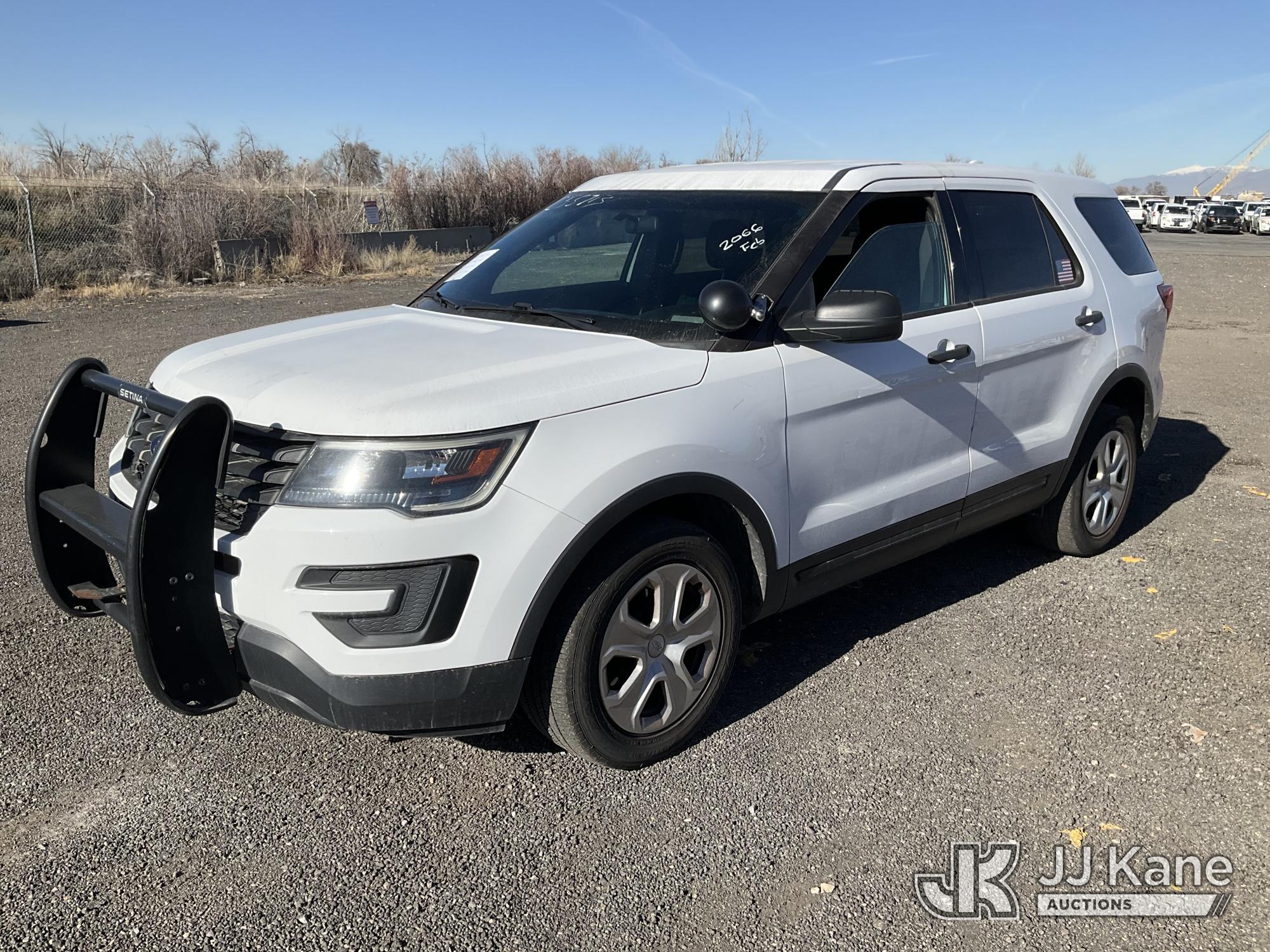 Photo of a 2016 Ford Explorer AWD Police Interceptor