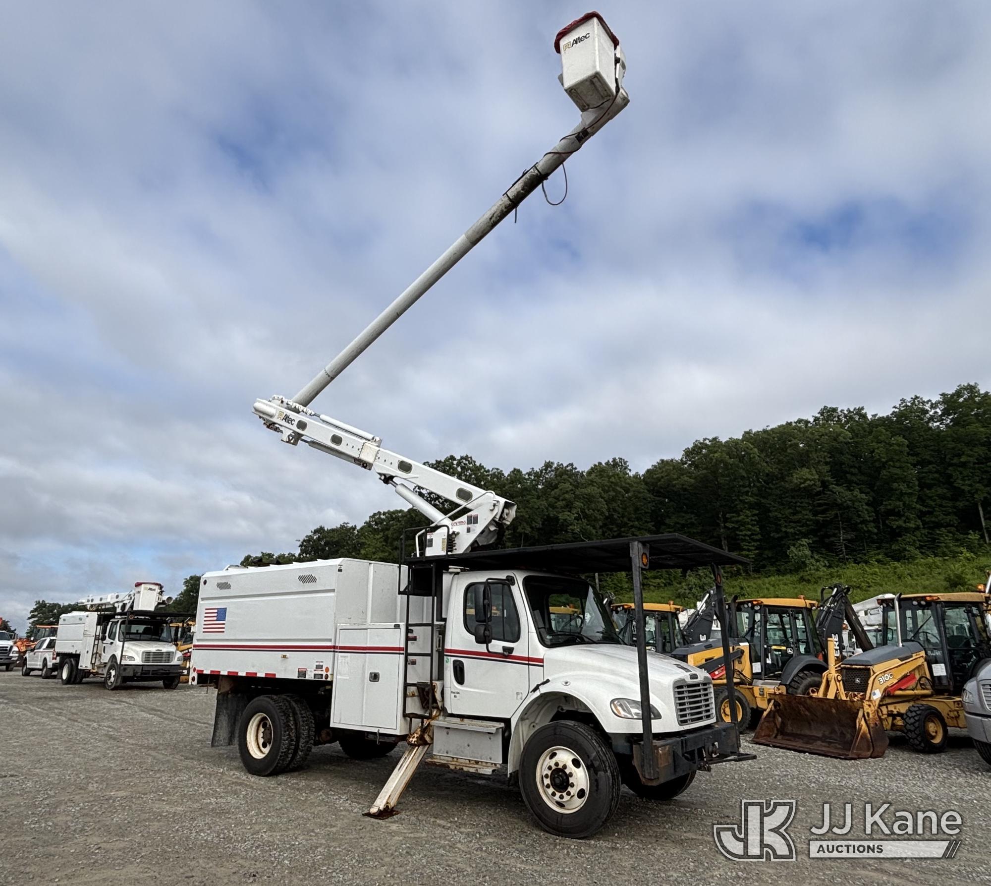 Photo of a 2016 Freightliner M2 106