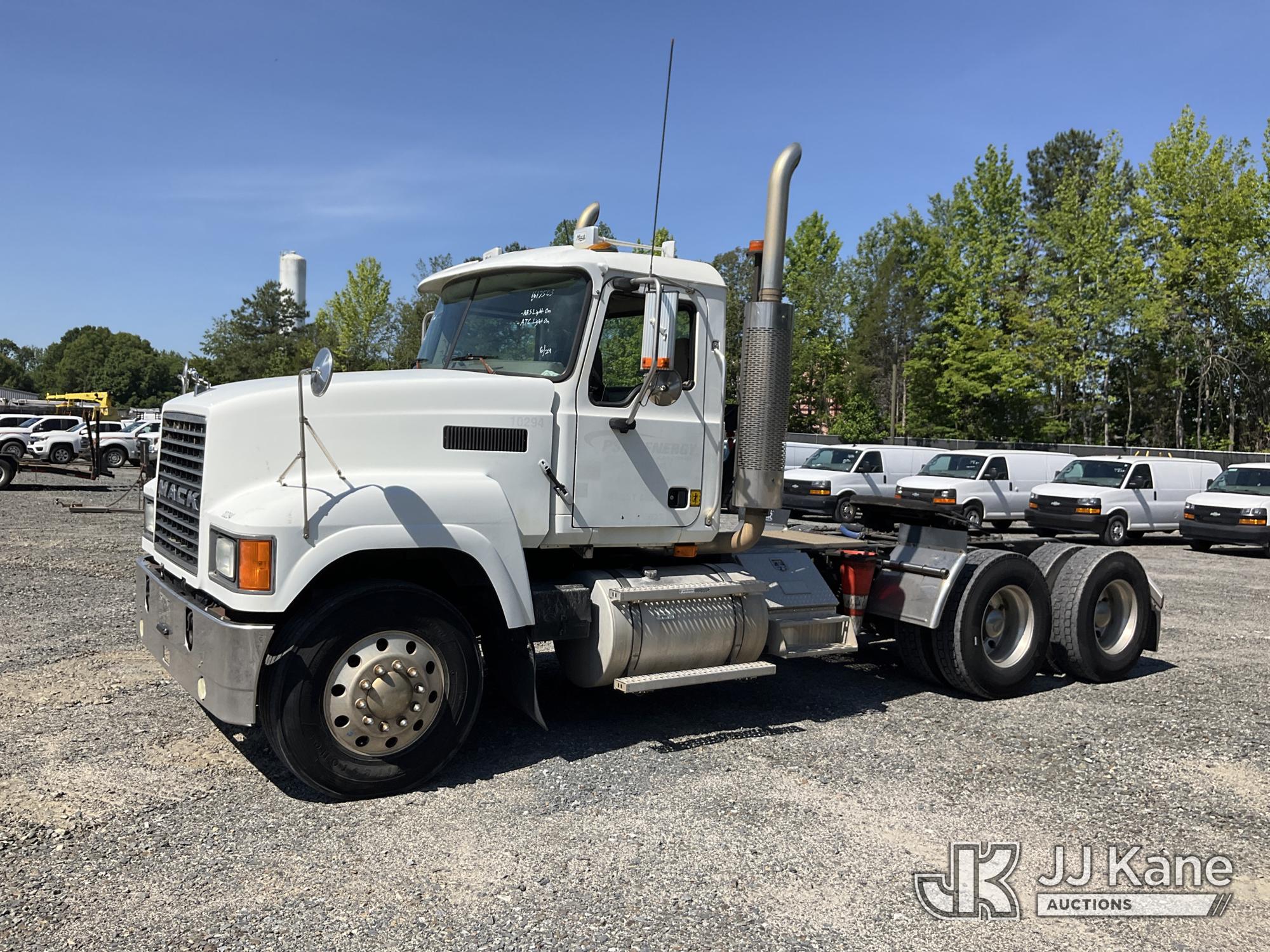 2007 Mack CHN613