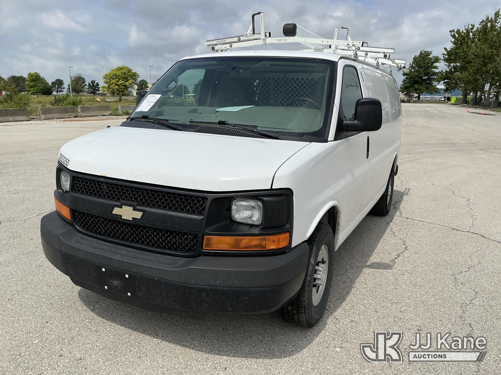 Photo of a 2015 Chevrolet Express G2500