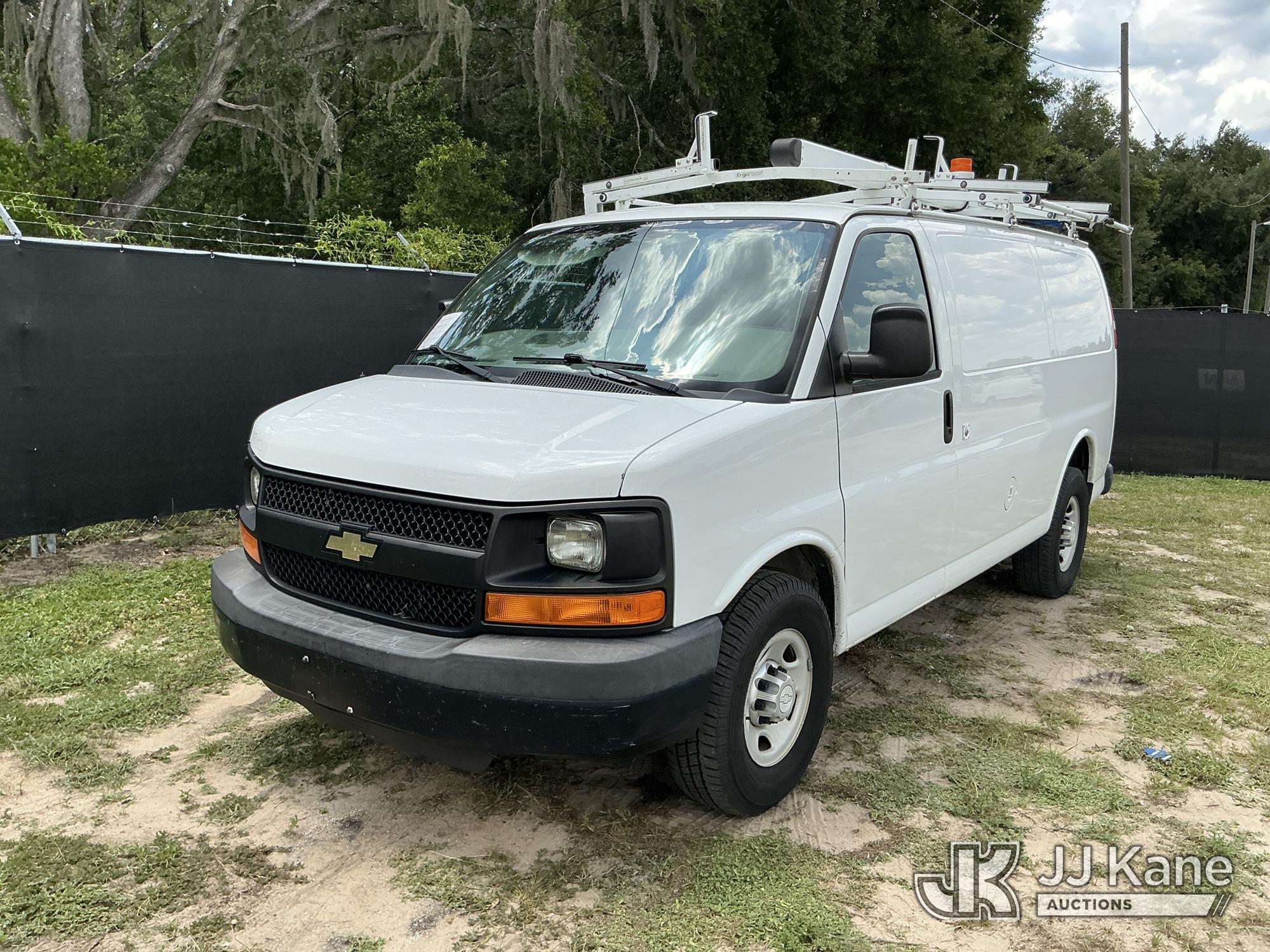 Photo of a 2015 Chevrolet Express G2500