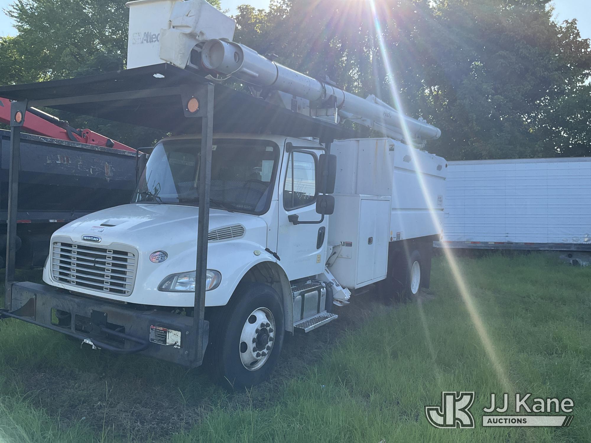 2015 Freightliner M2 106