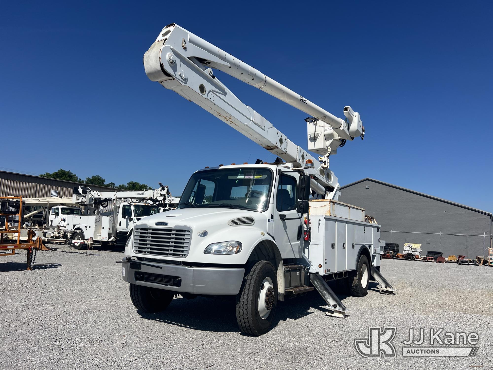 Photo of a 2015 Freightliner M2 106 4x4