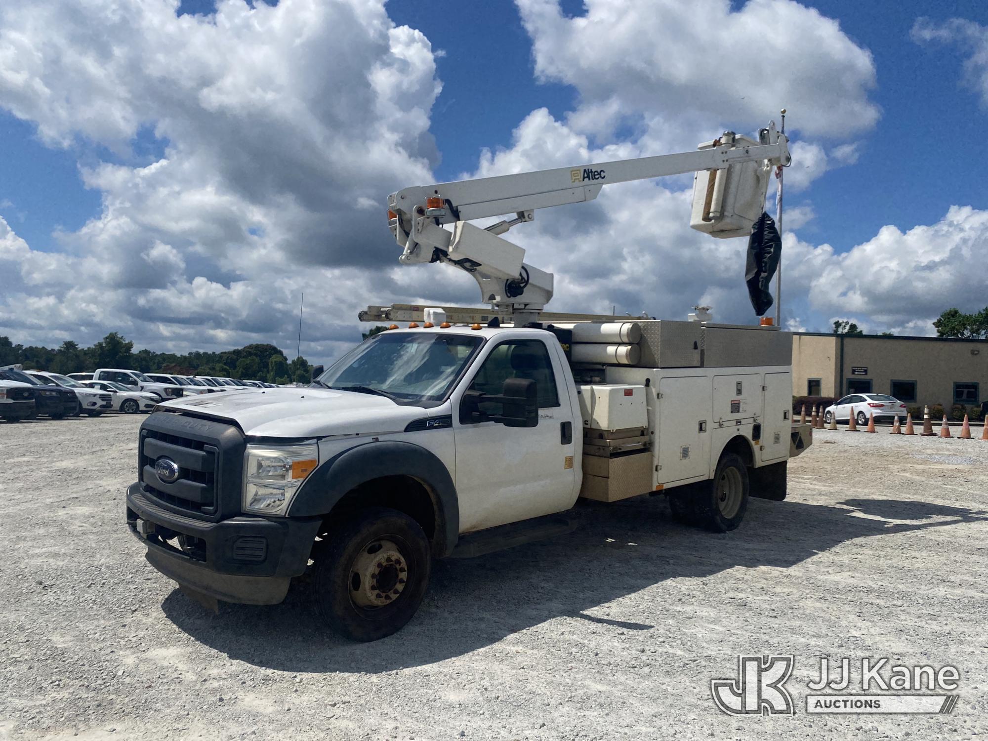 Photo of a 2013 Ford F-450 SD