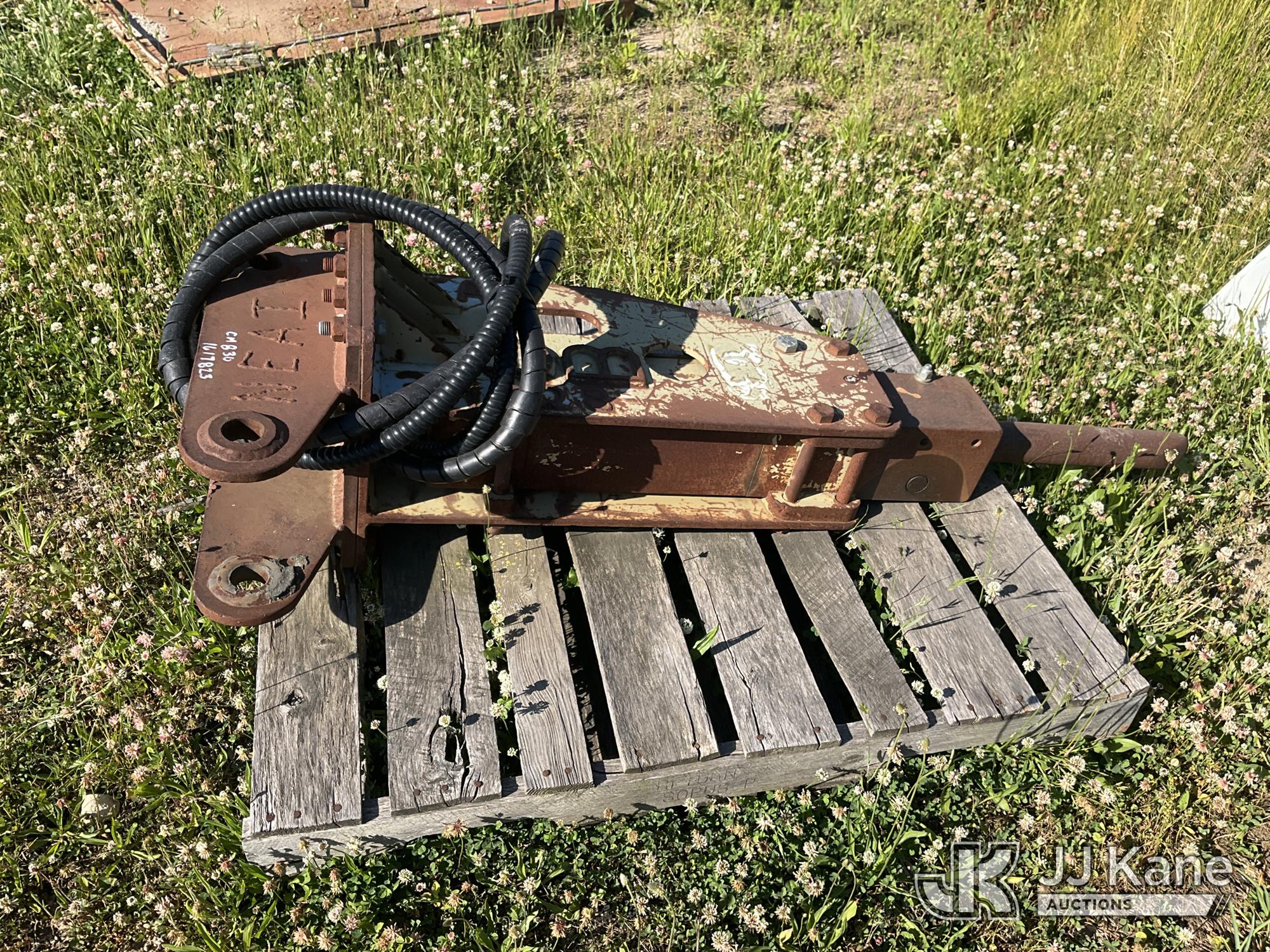 Hydraulic Breaker Attachment NOTE: This unit is being sold AS IS/WHERE IS via Timed Auction and is located in Charlotte