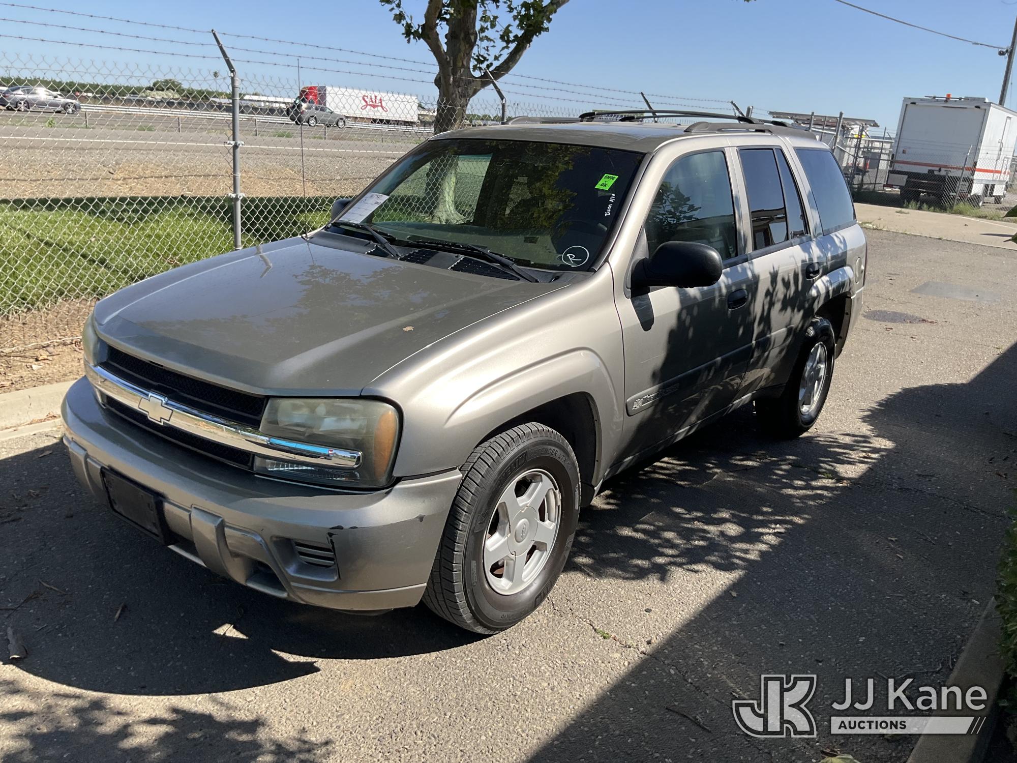 2003 Chevrolet TrailBlazer 4-Door Sport Utility Vehicle