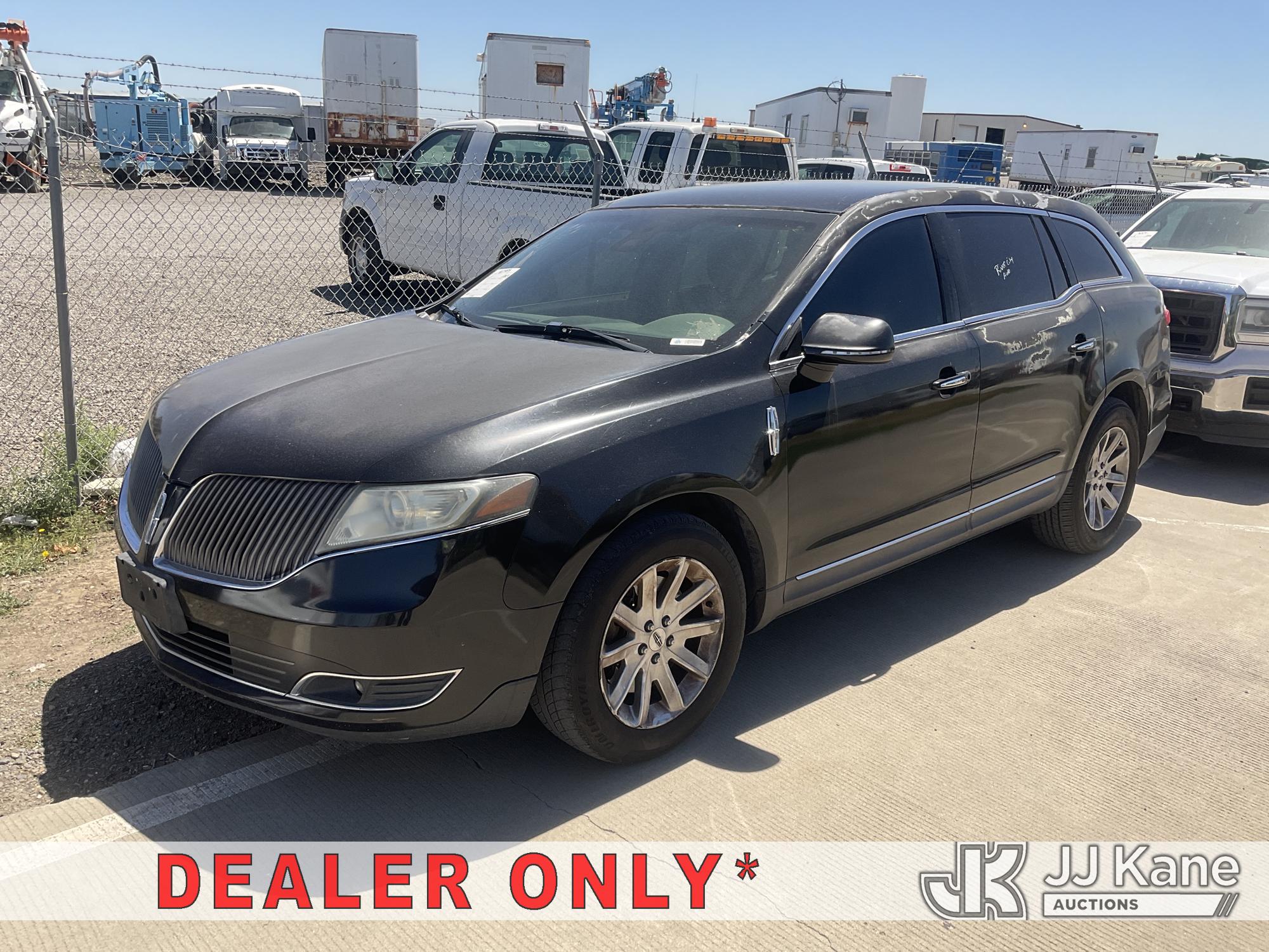 2013 Lincoln MKT Livery AWD 4-Door Sport Utility Vehicle