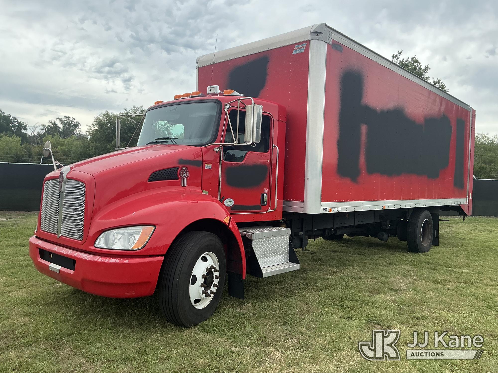 Photo of a 2016 Kenworth T370