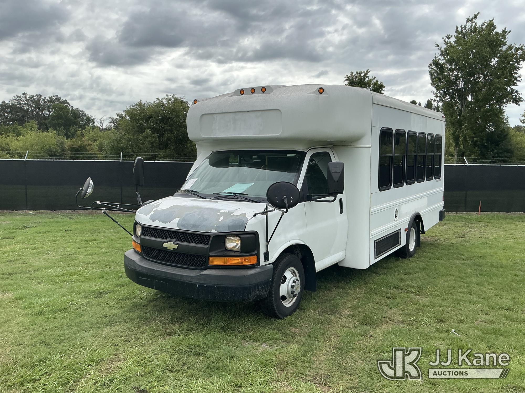 Photo of a 2012 Chevrolet Express G3500