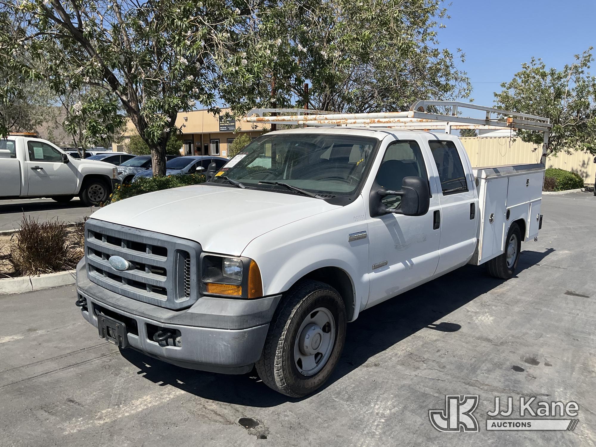 Photo of a 2006 Ford F-350 SD