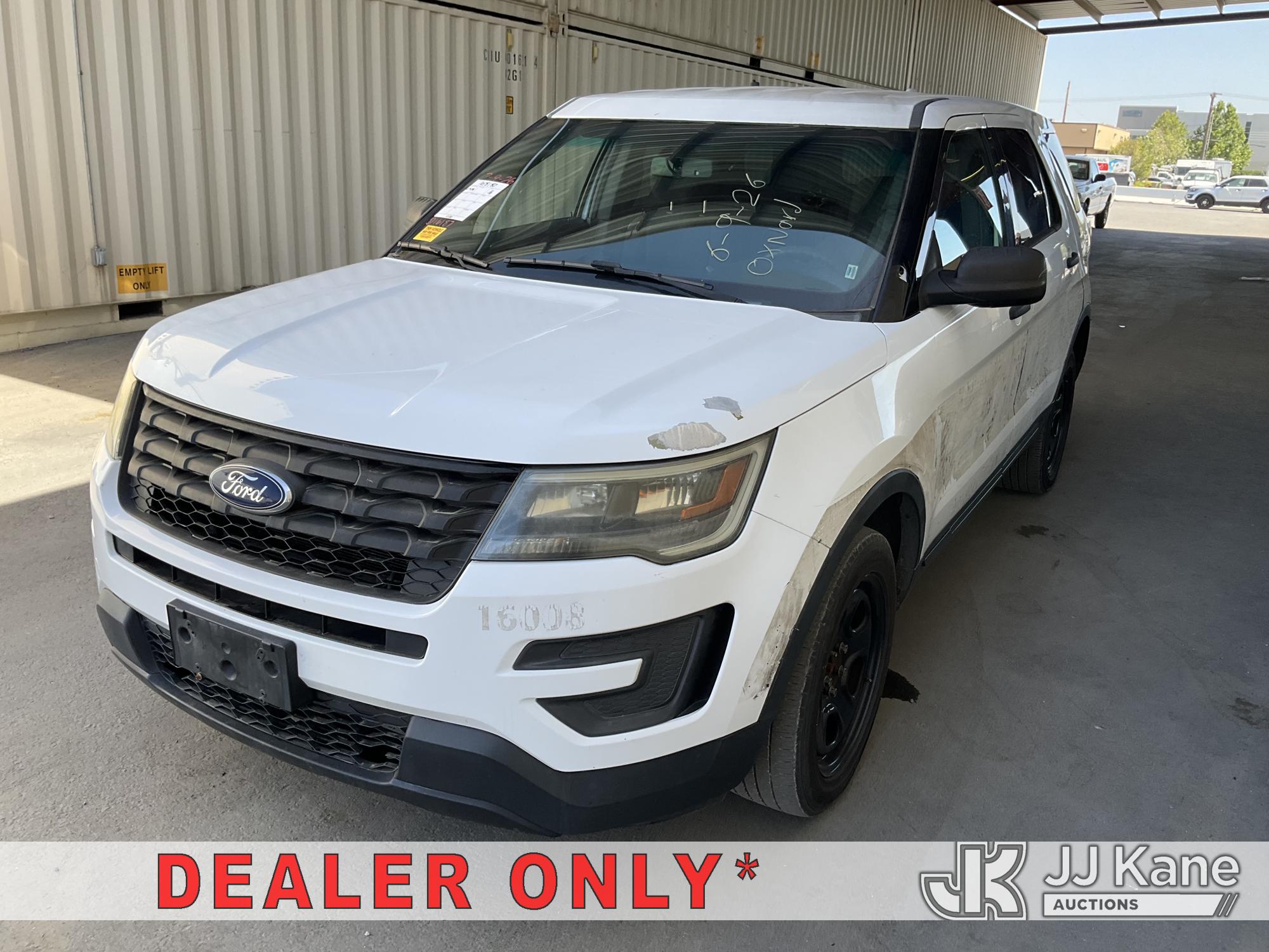 Photo of a 2016 Ford Explorer AWD Police Interceptor