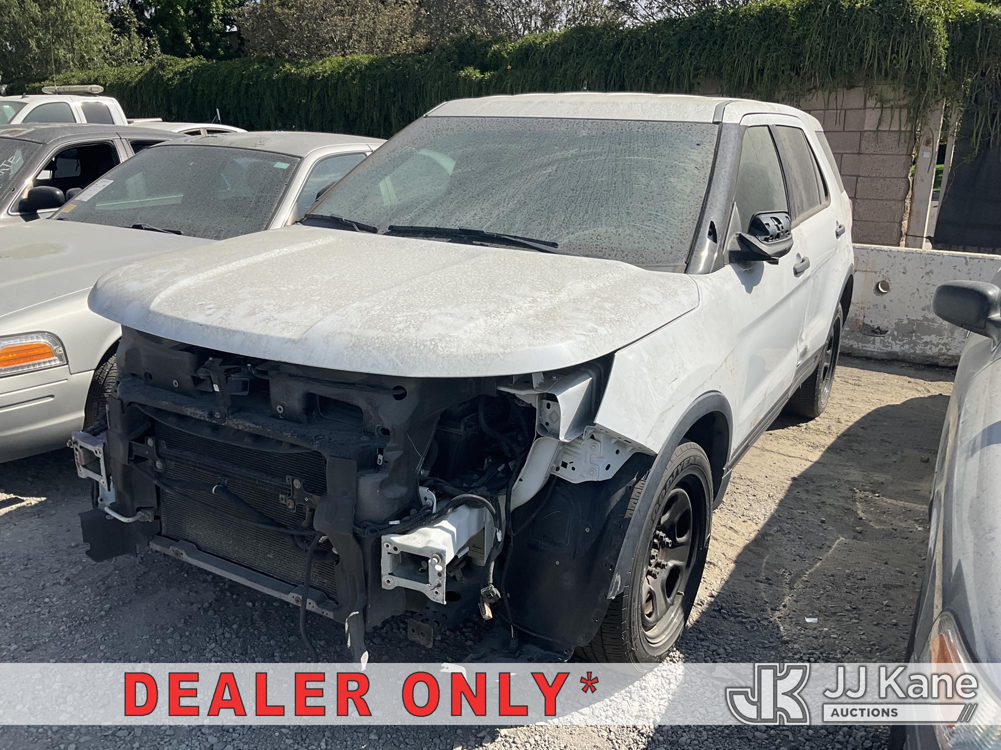 2017 Ford Explorer Police 4-Door Sport Utility Vehicle