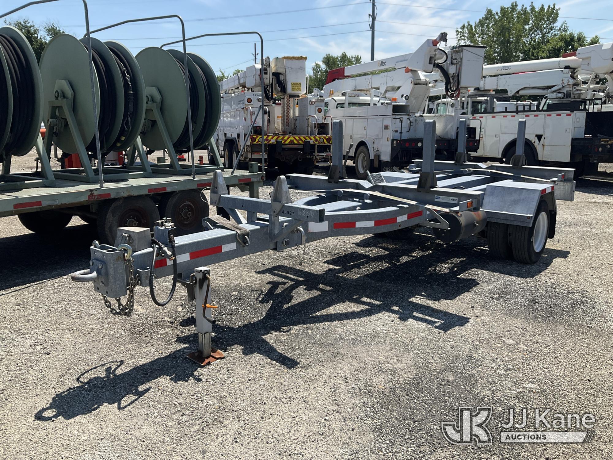 2015 Sauber 4500 Galvanized Extendable Pole Trailer