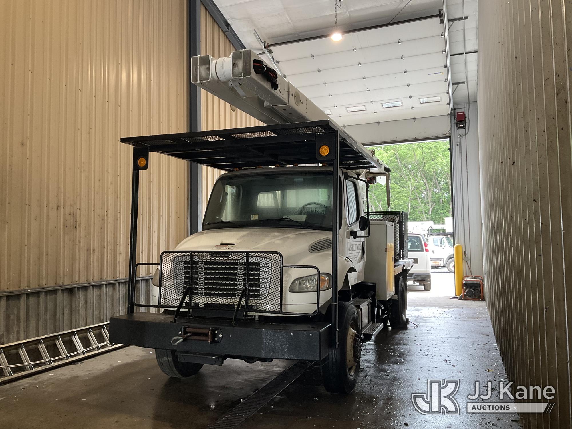 2015 Freightliner M2 106 4x4
