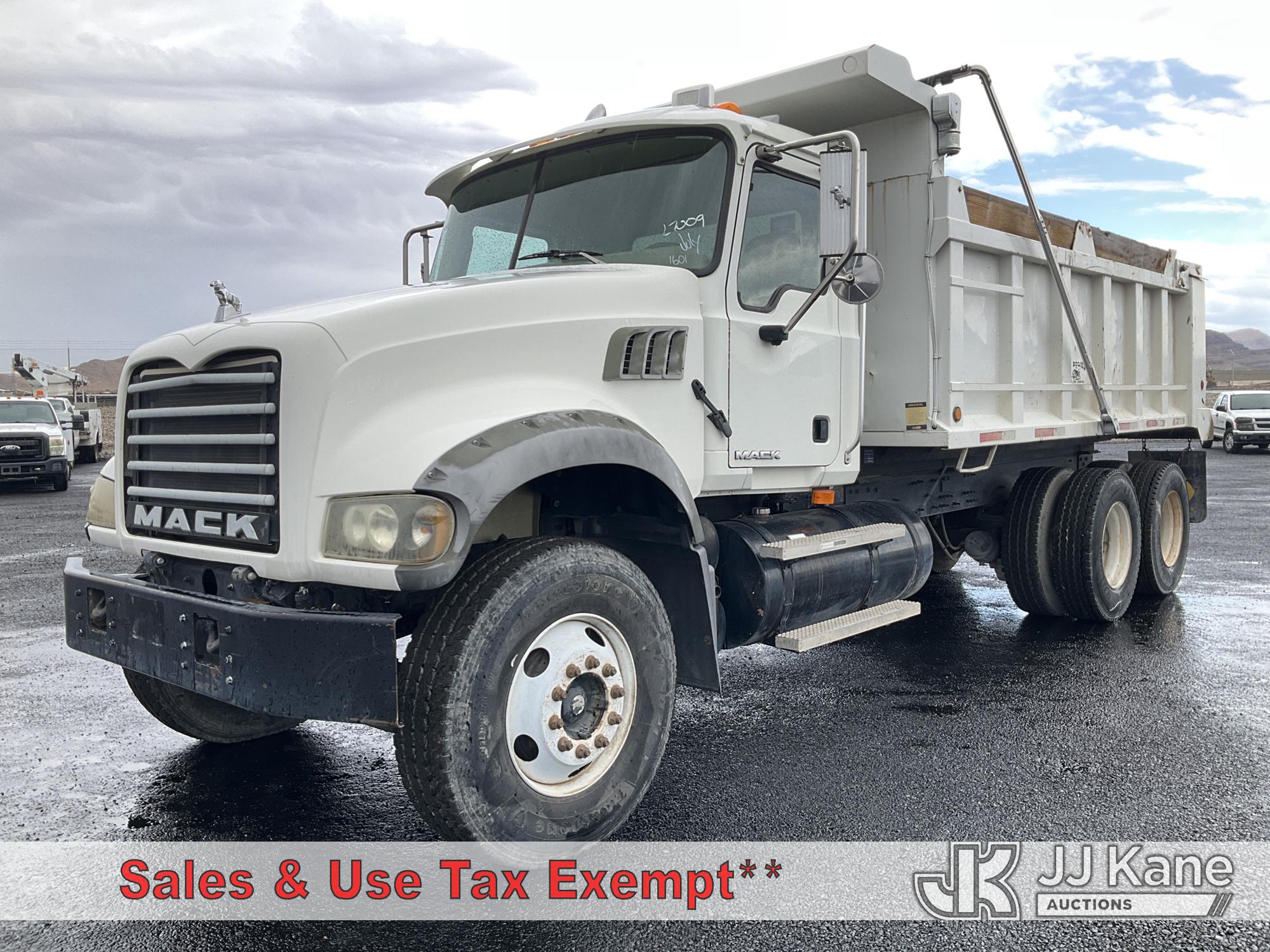 Photo of a 2007 Mack CTP713