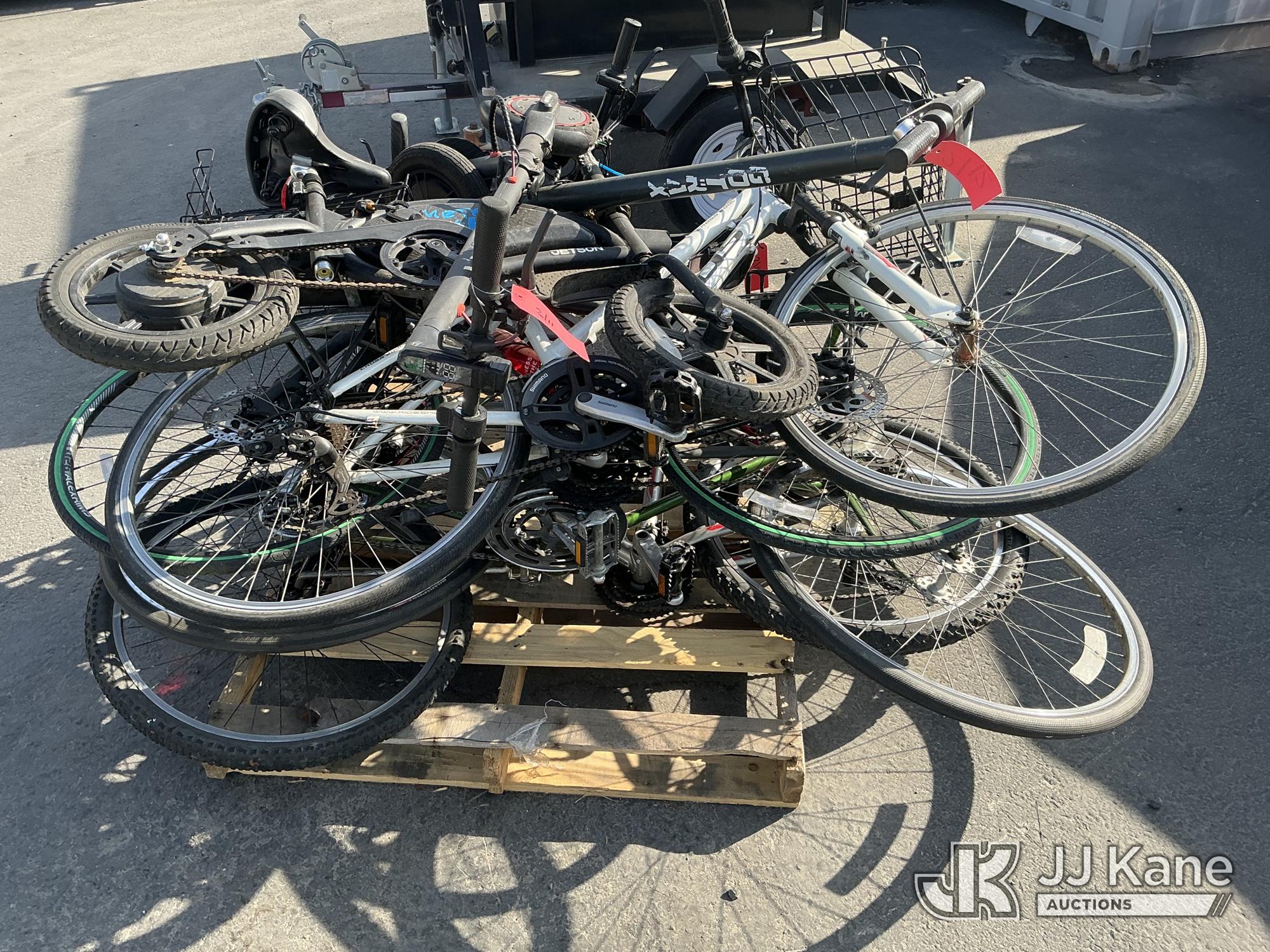 (1 Pallet) Bicycles (Used) NOTE: This unit is being sold AS IS/WHERE IS via Timed Auction and is located in Jurupa Valley