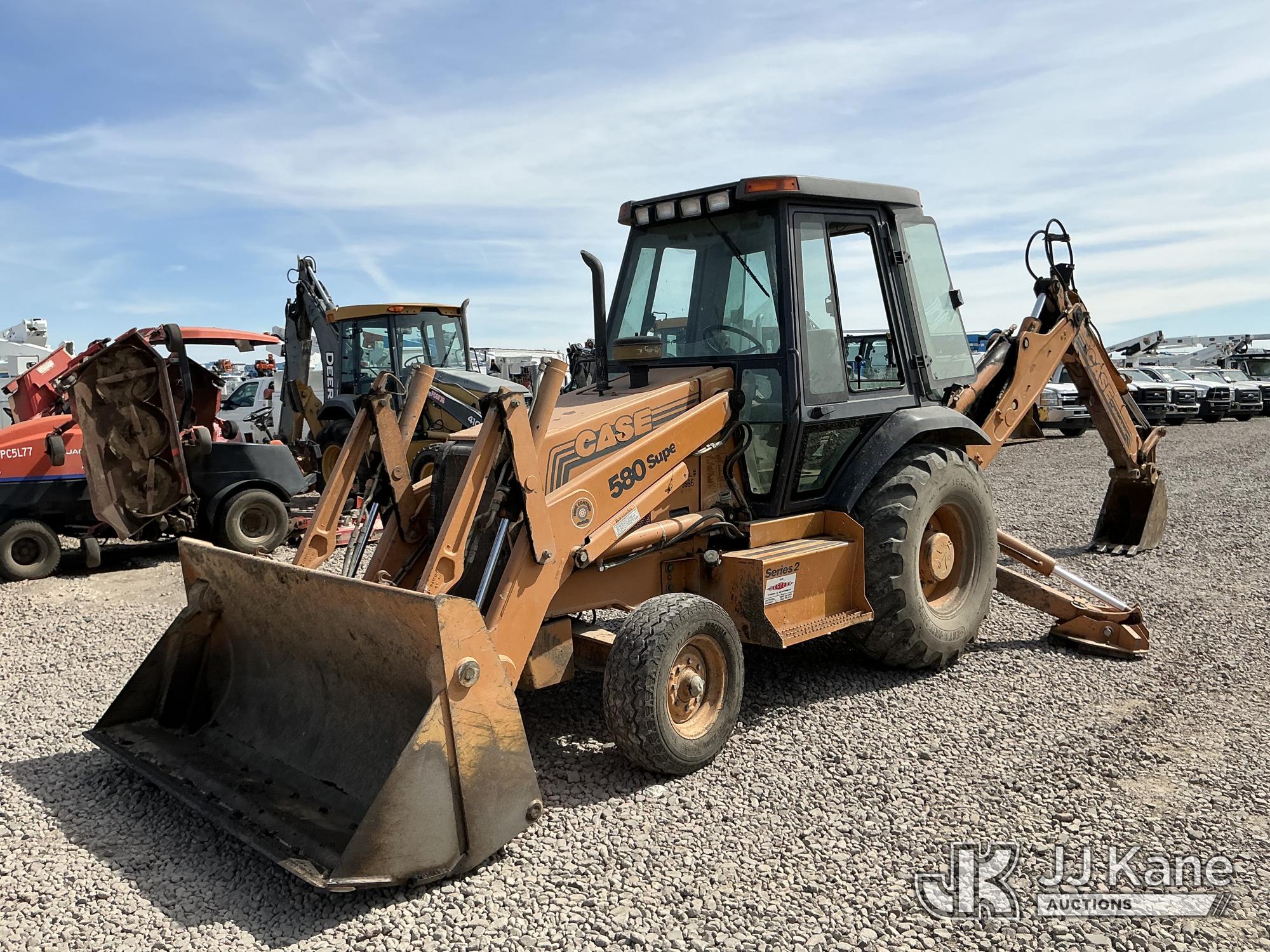 Photo of a 1999 Case 580 Super L