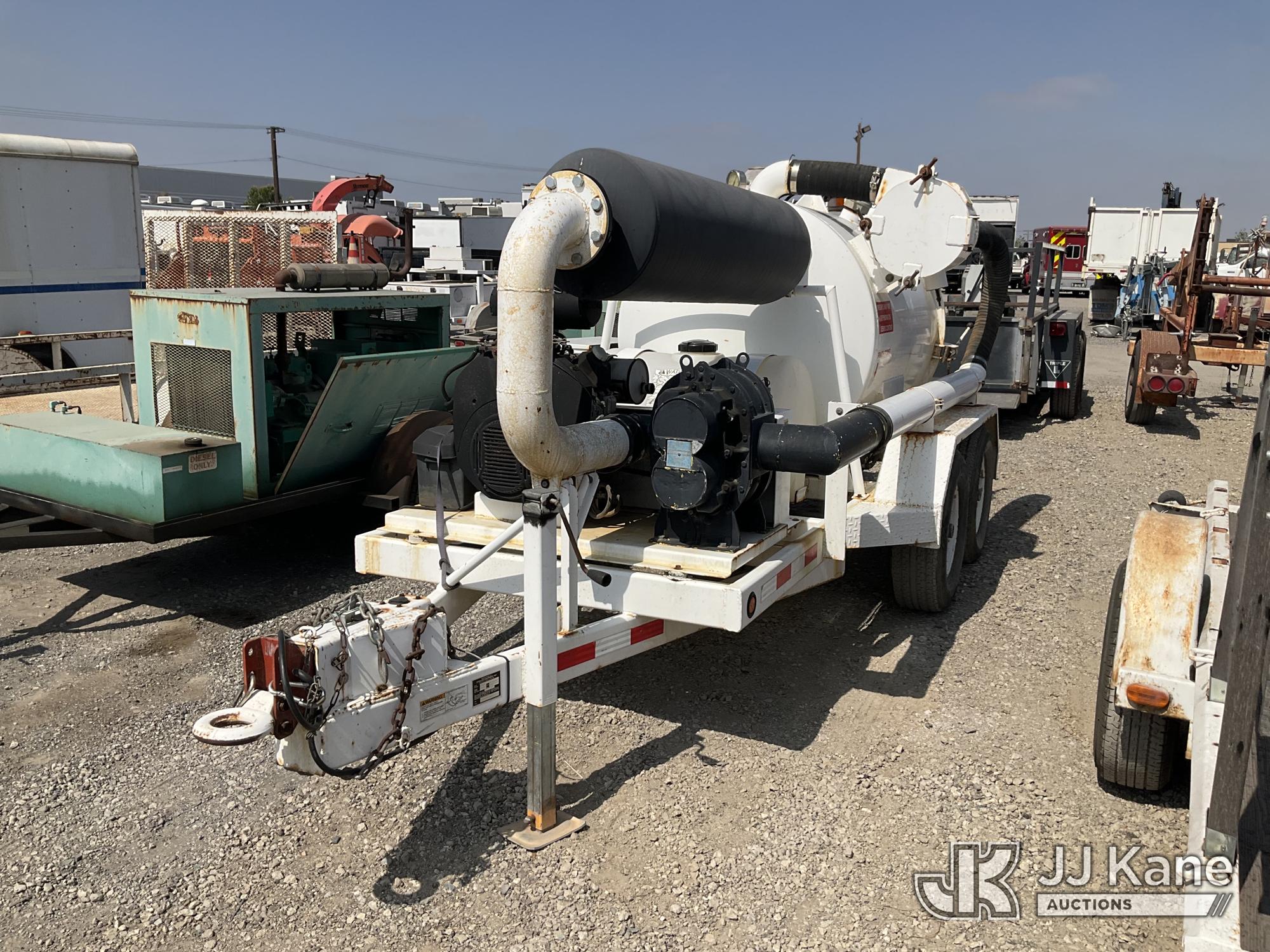 2012 Dyna-Vac Tank Trailer, 45' Trailer