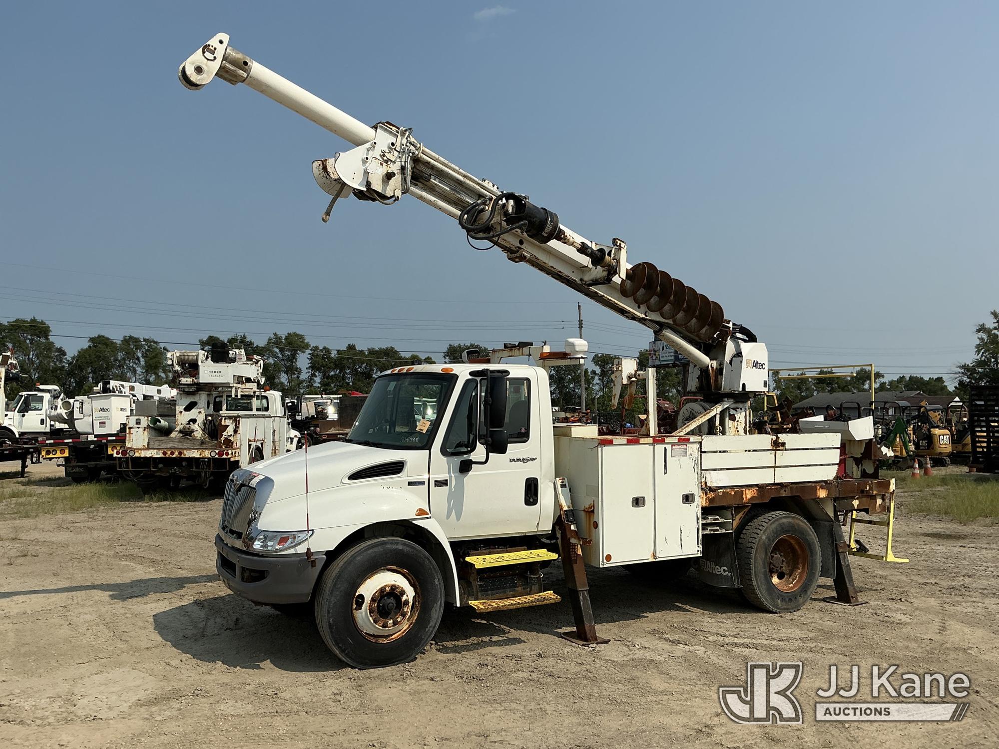 Altec DL42-BC, Digger Derrick corner mounted on 2011 International DuraStar 4300 Flatbed/Utility Truck