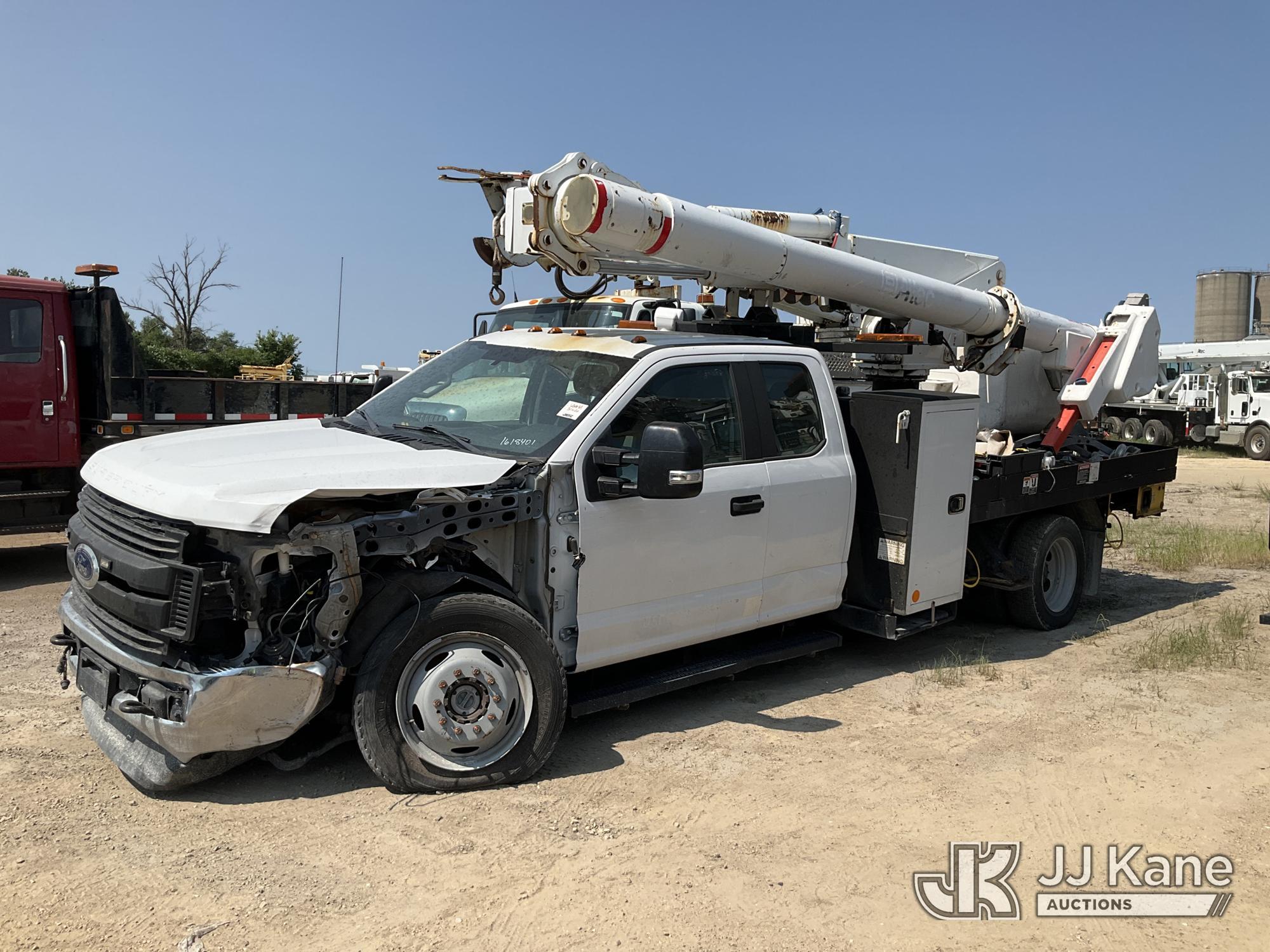 Altec L37M, Over-Center Material Handling Bucket Truck mounted behind cab on 2017 Ford F-550 Extended-Cab Service Truck