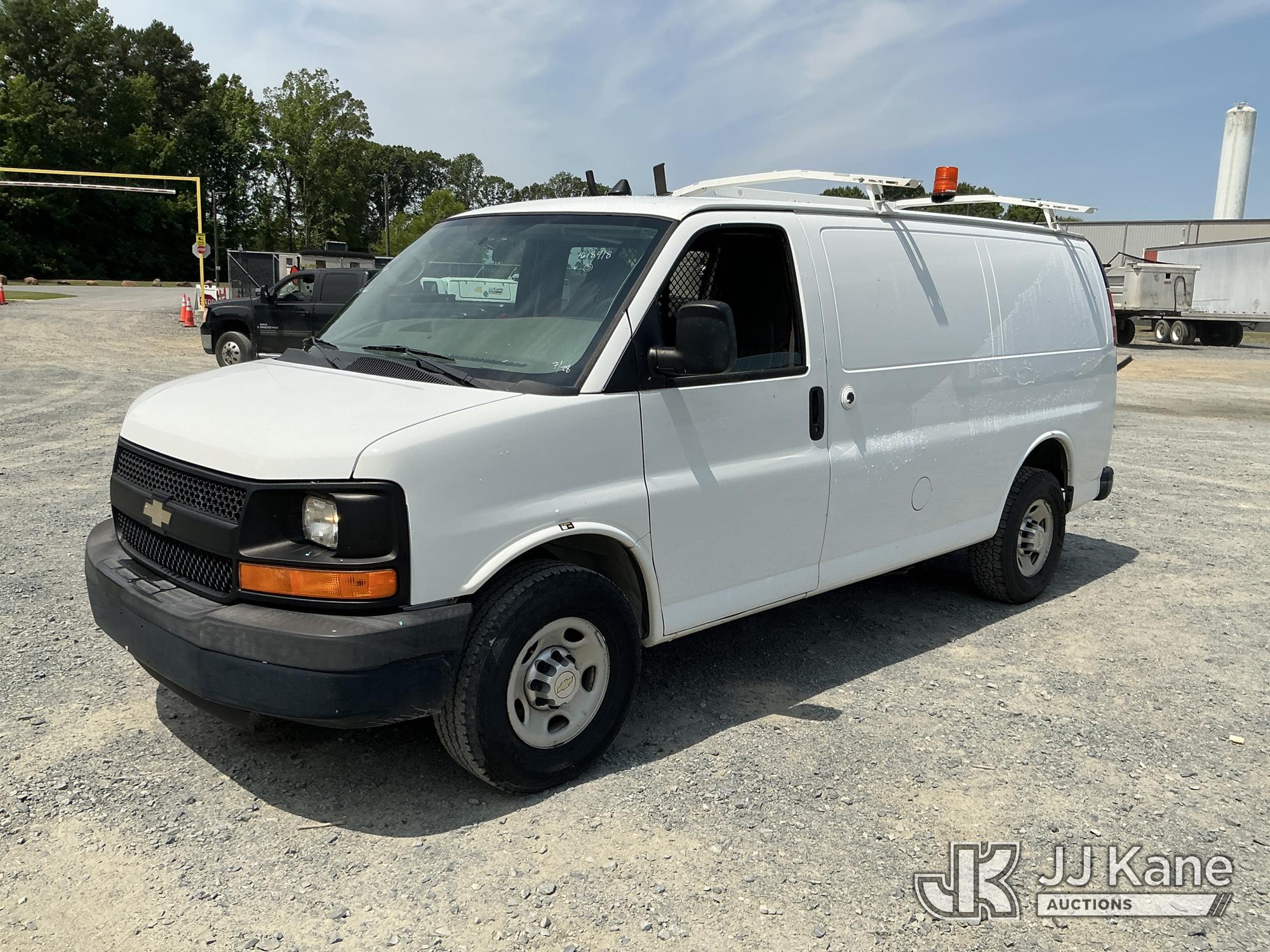 Photo of a 2013 Chevrolet Express G2500