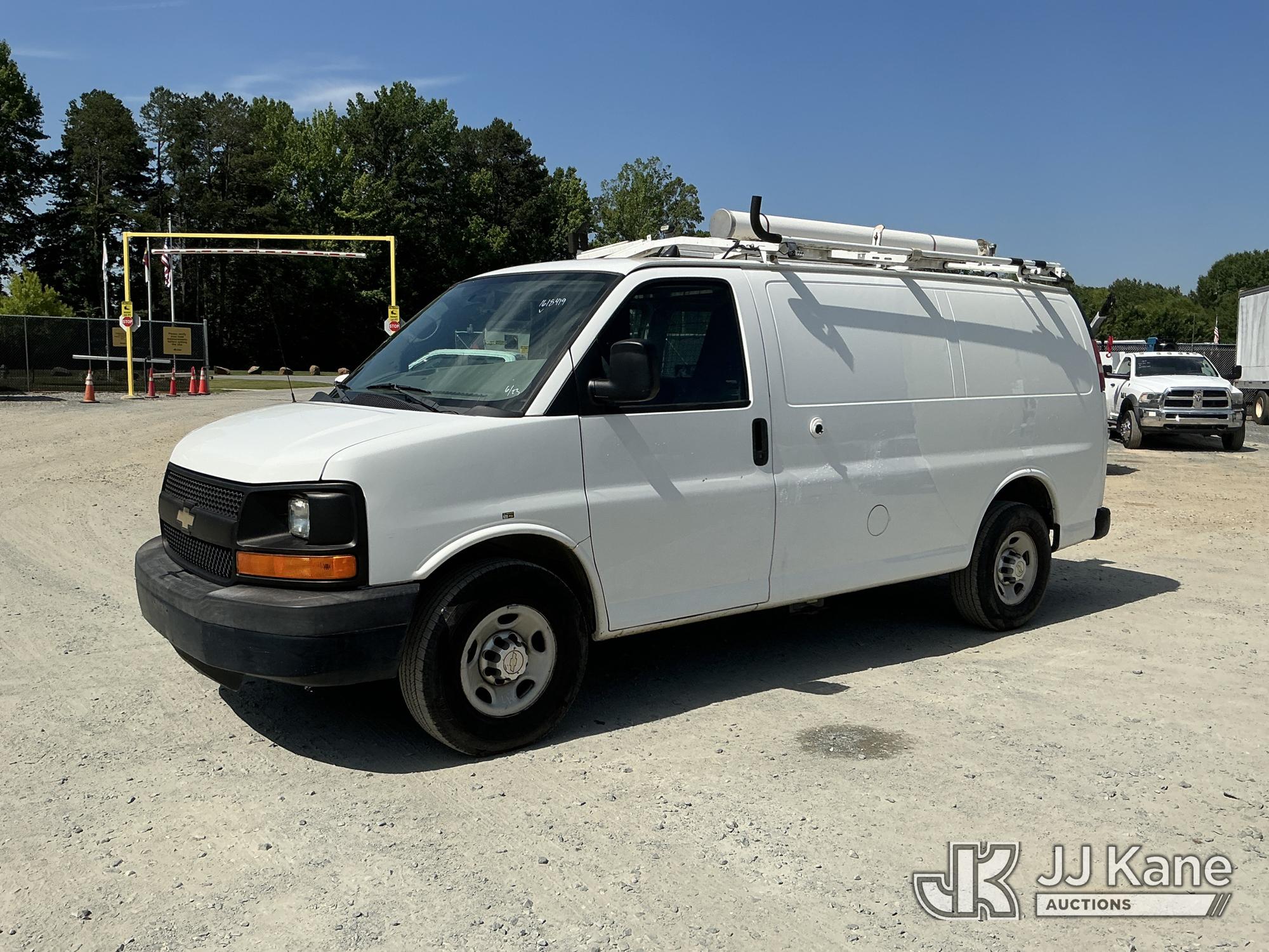 Photo of a 2013 Chevrolet Express G2500